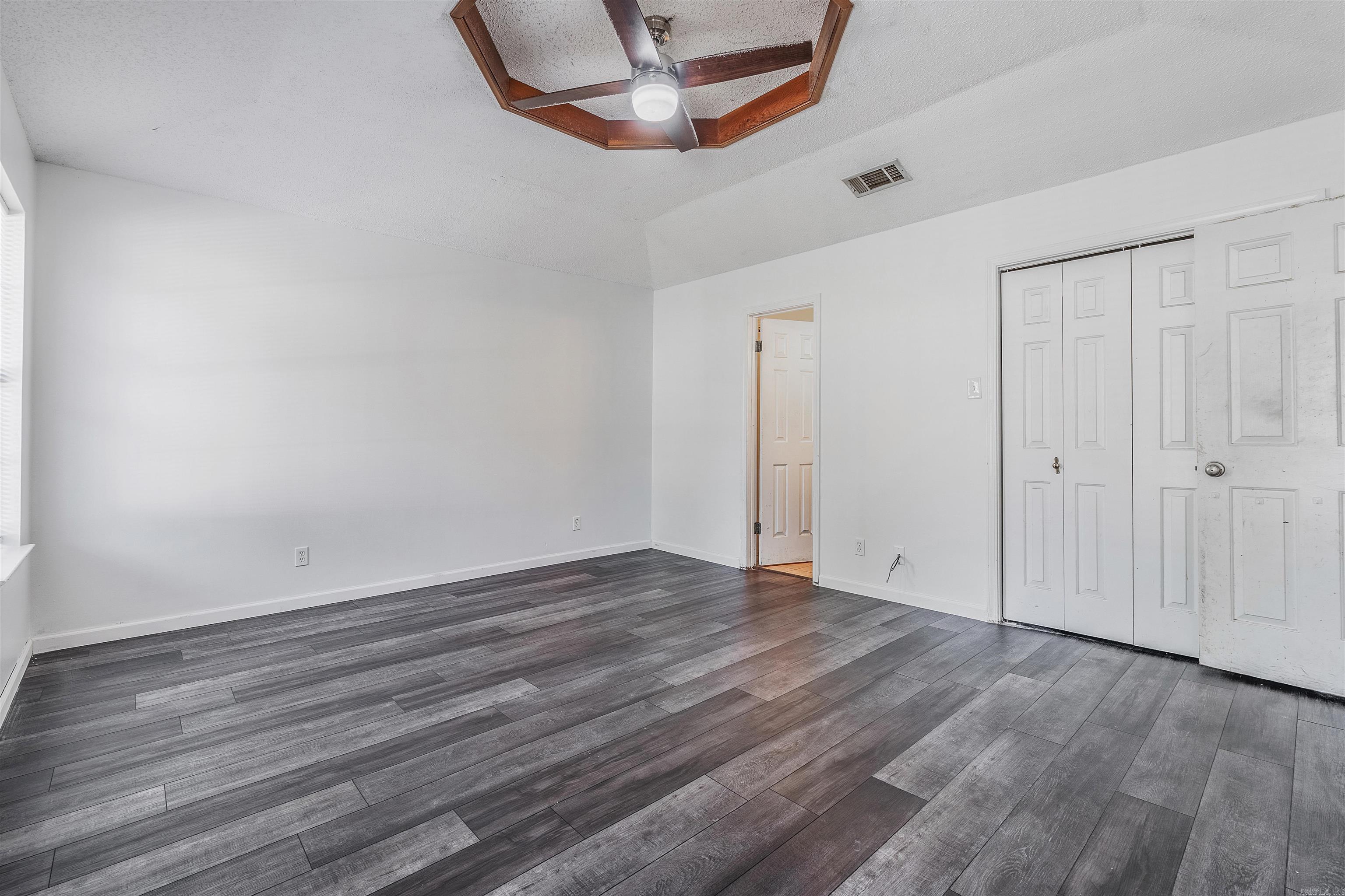 AUTUMNBROOK - Residential