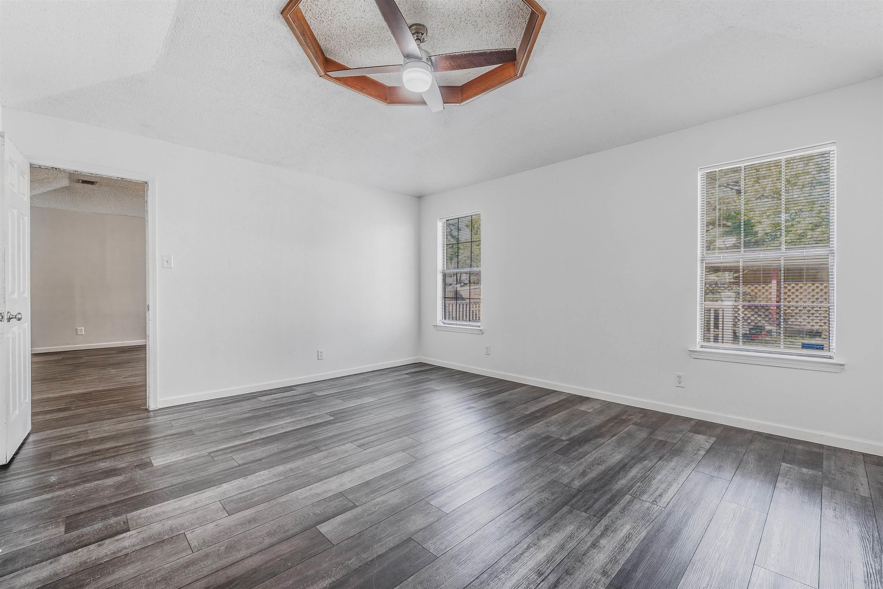 AUTUMNBROOK - Residential