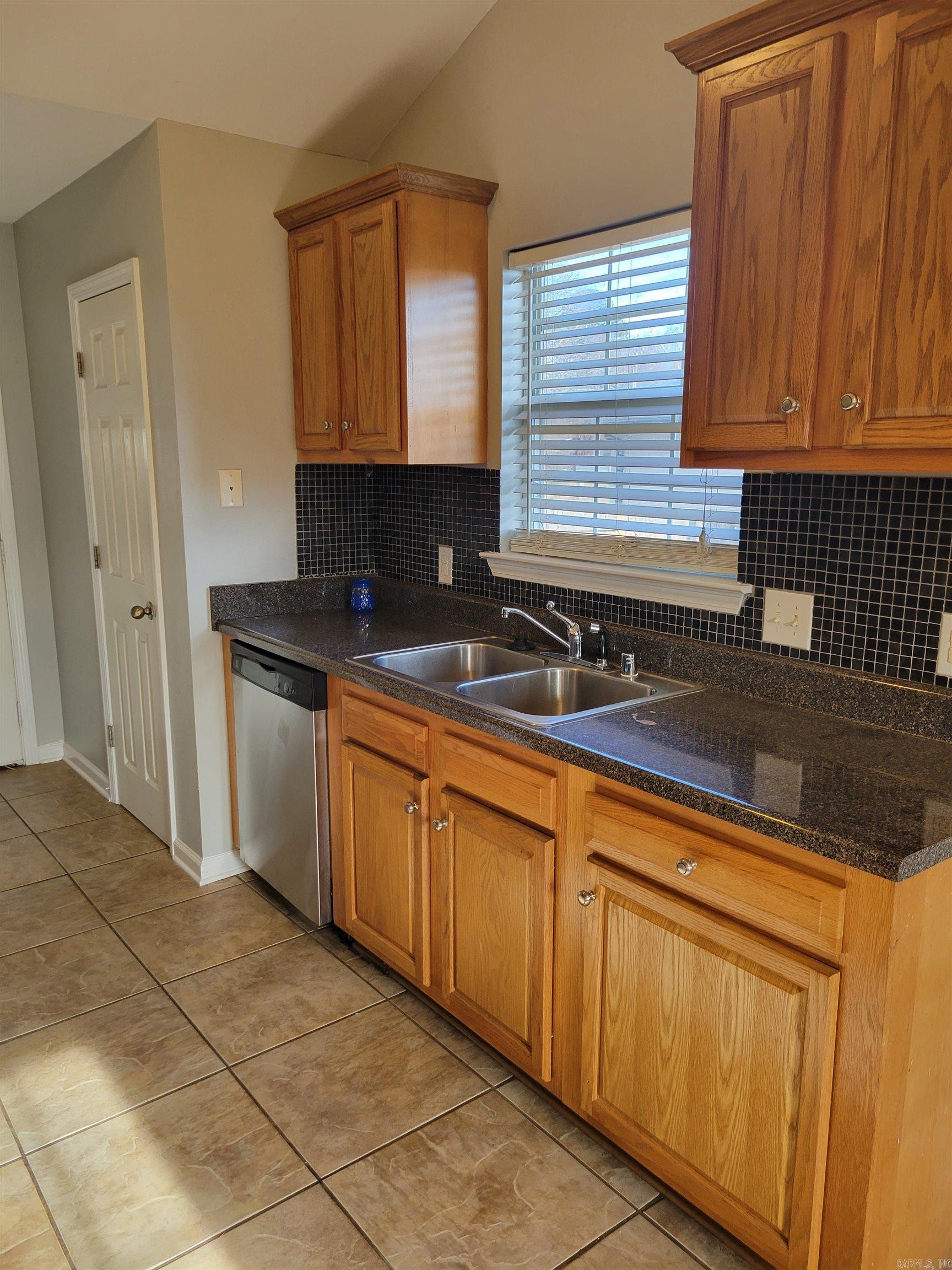 CLOVER RIDGE - Residential