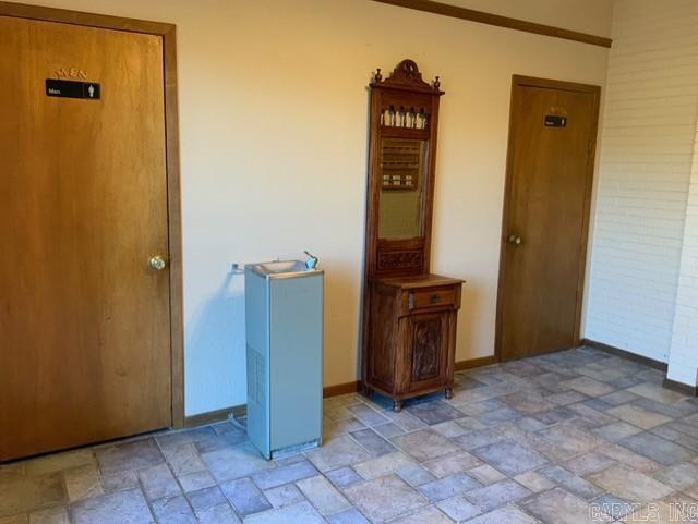 Metes & Bounds - Commercial Sale