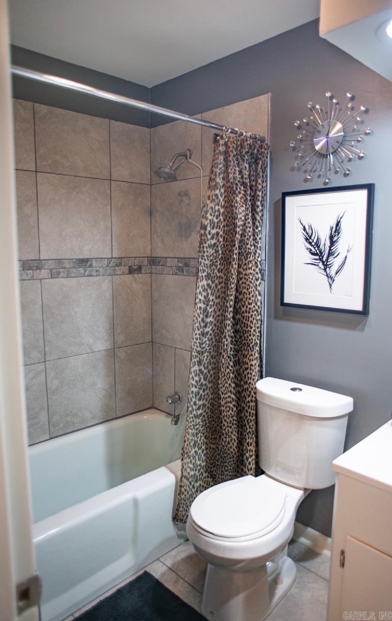 WALNUT VALLEY - Residential