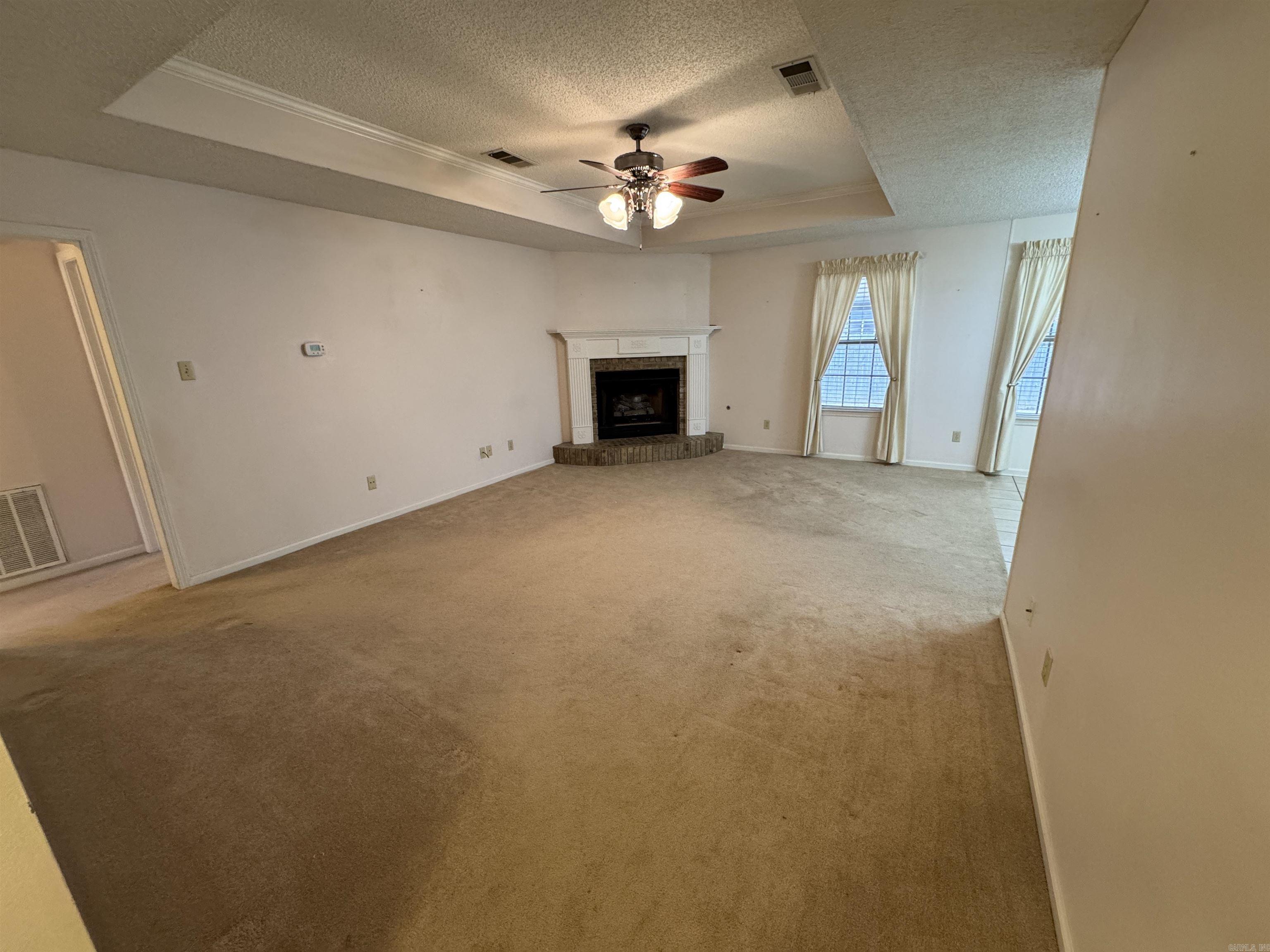 AMBER OAKS ADDN - Residential