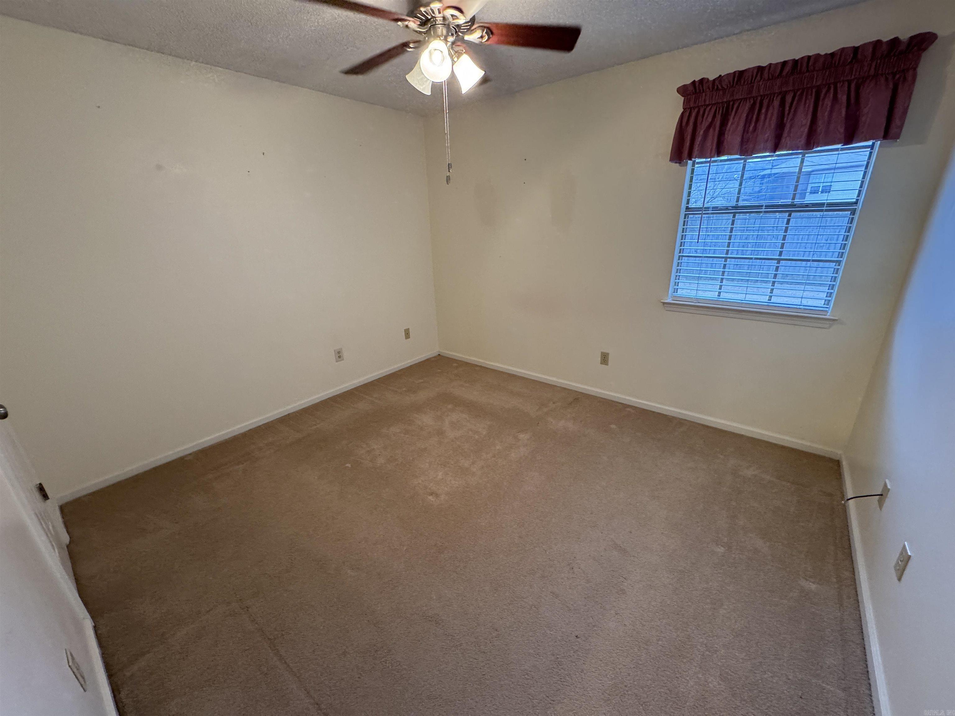 AMBER OAKS ADDN - Residential