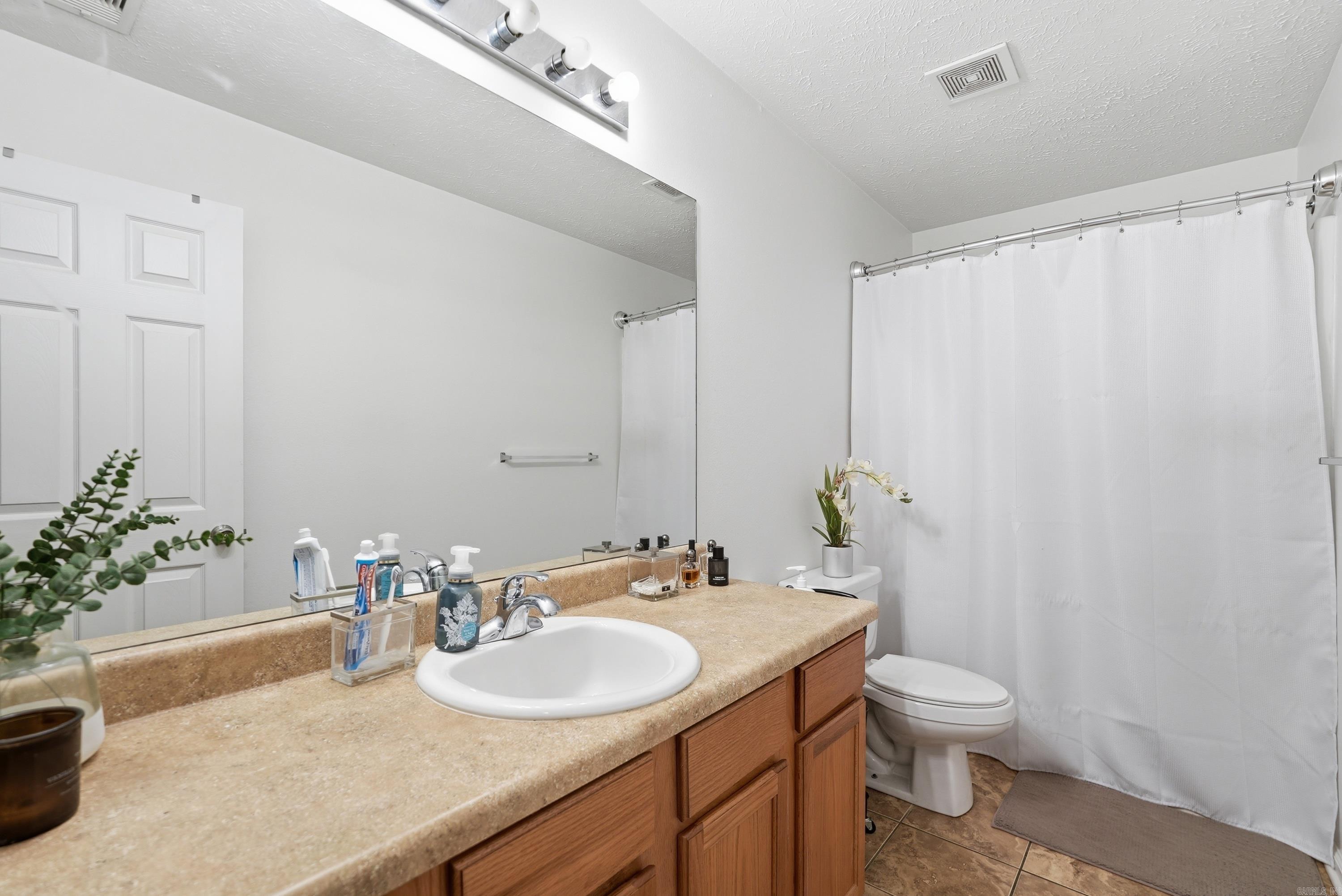 CHRISTOPHER BLAIR ADD - Residential