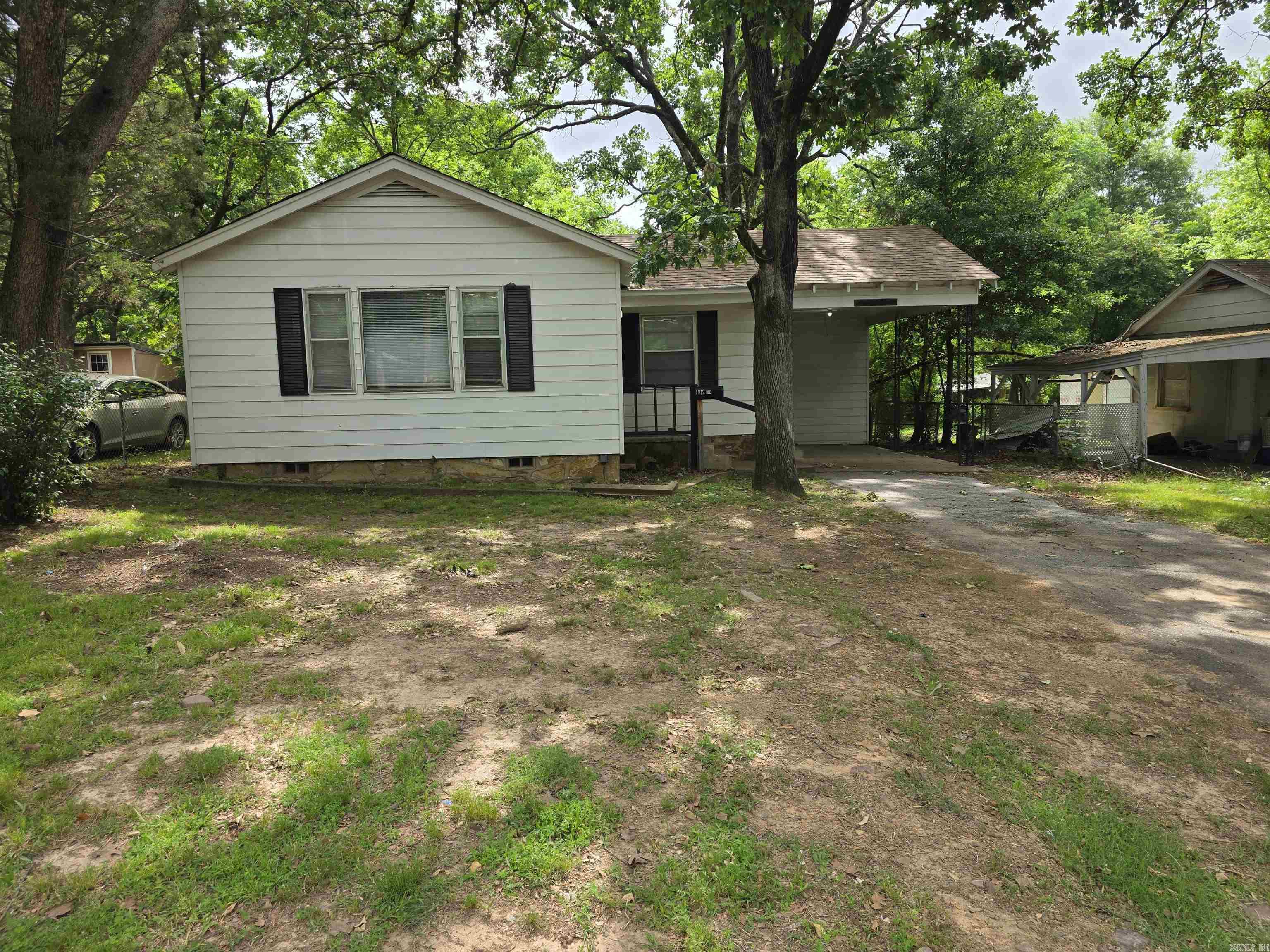 Massie West - Residential Lease