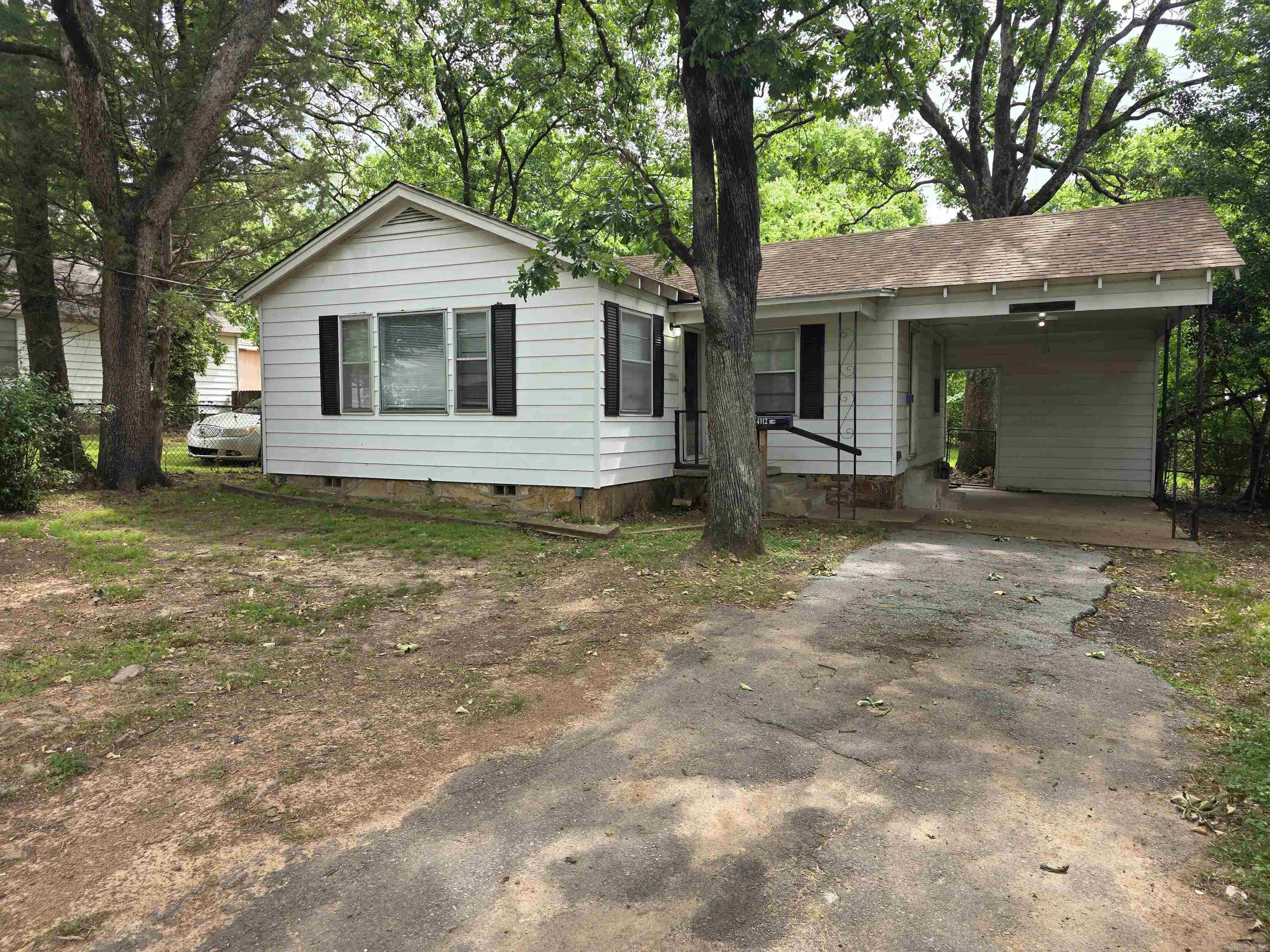 Massie West - Residential Lease