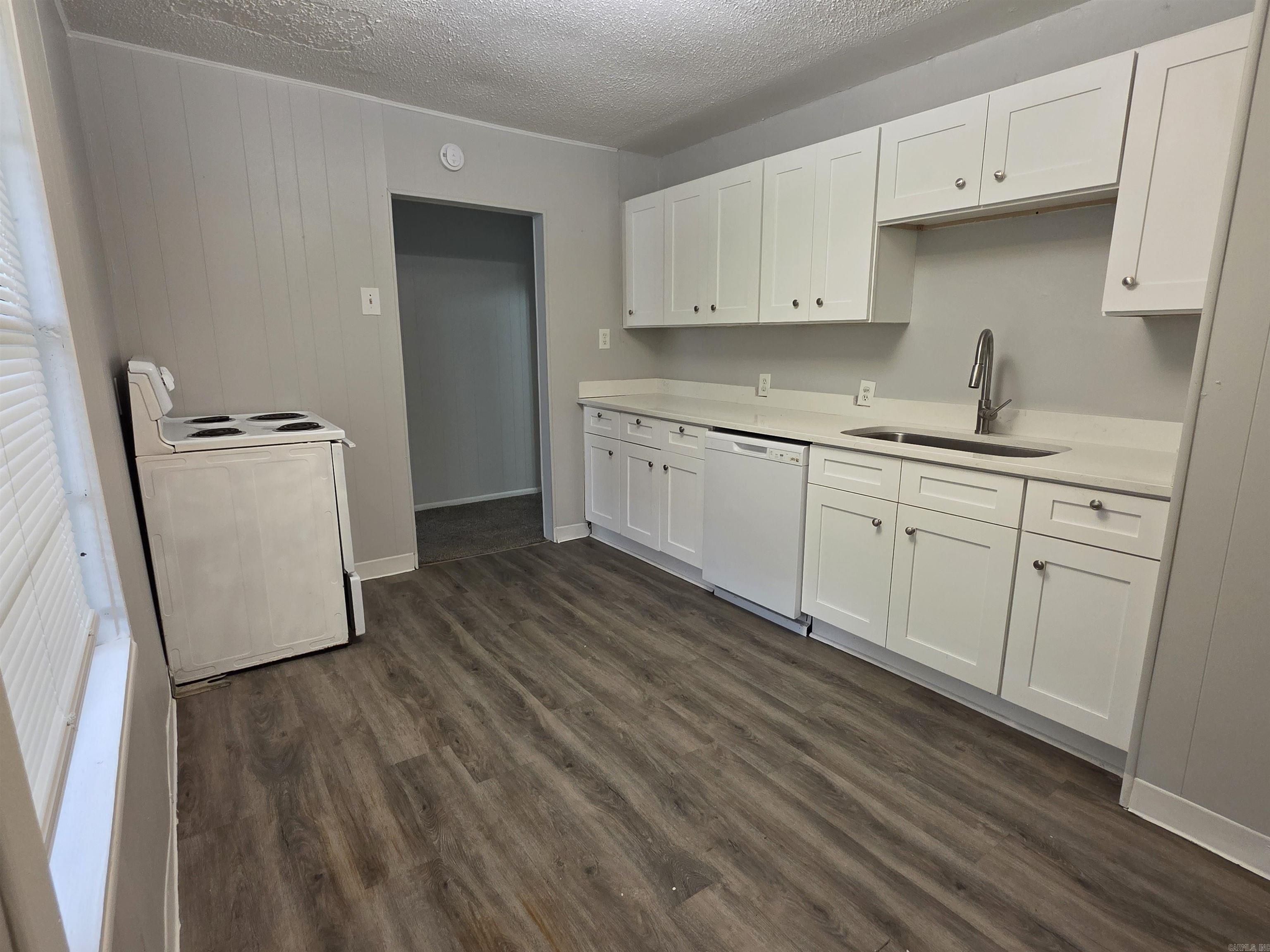 Massie West - Residential Lease