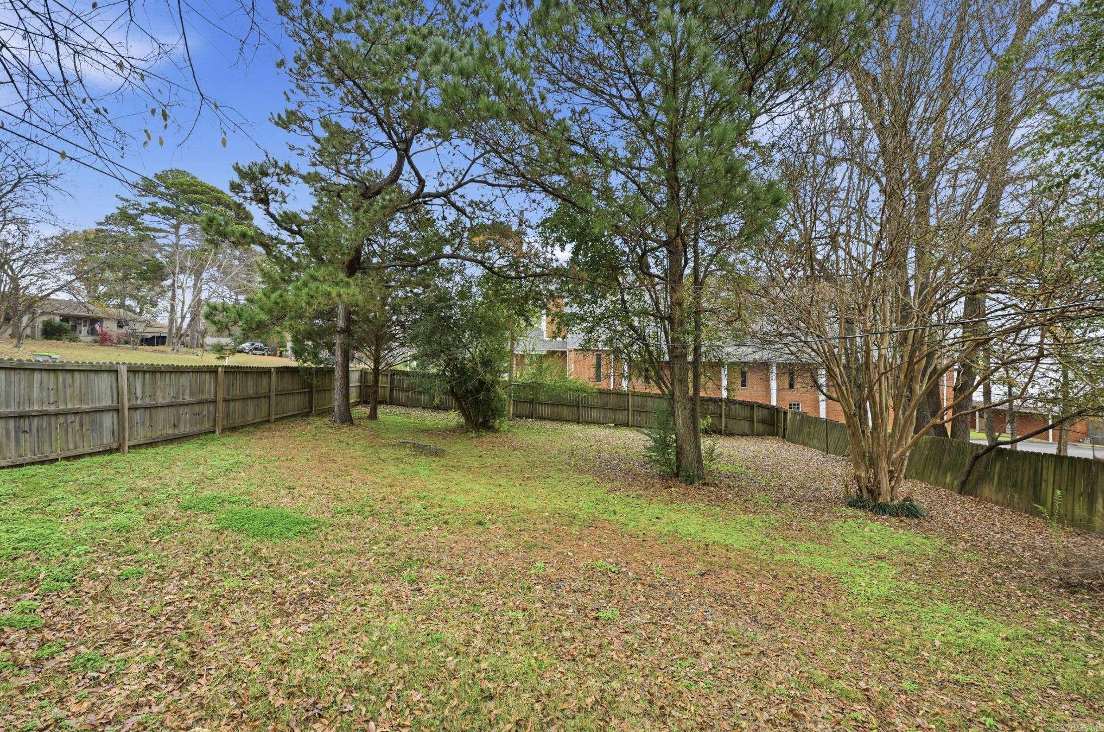 FOREST HILLS - Residential