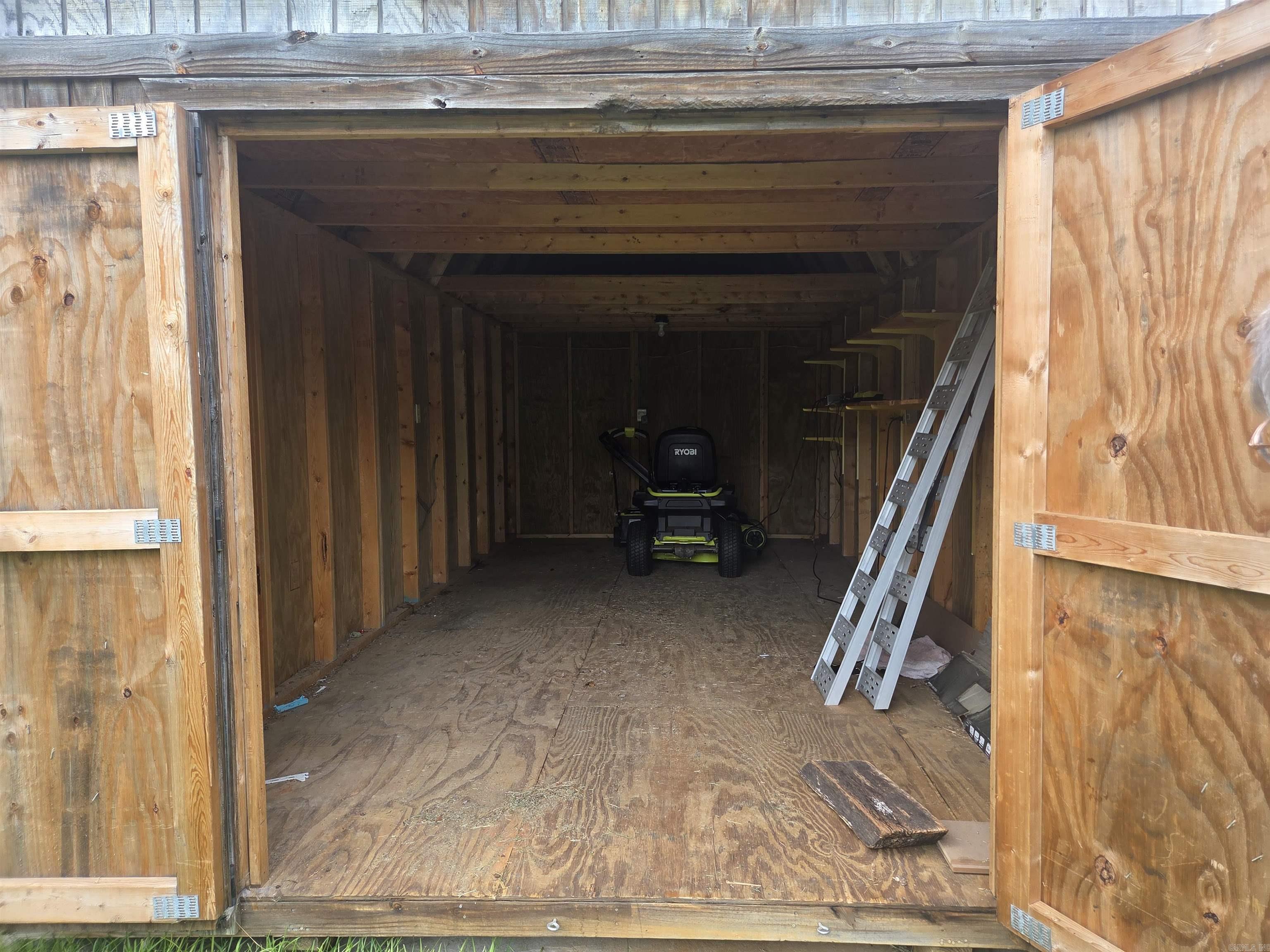 Rolling Acres - Residential Lease