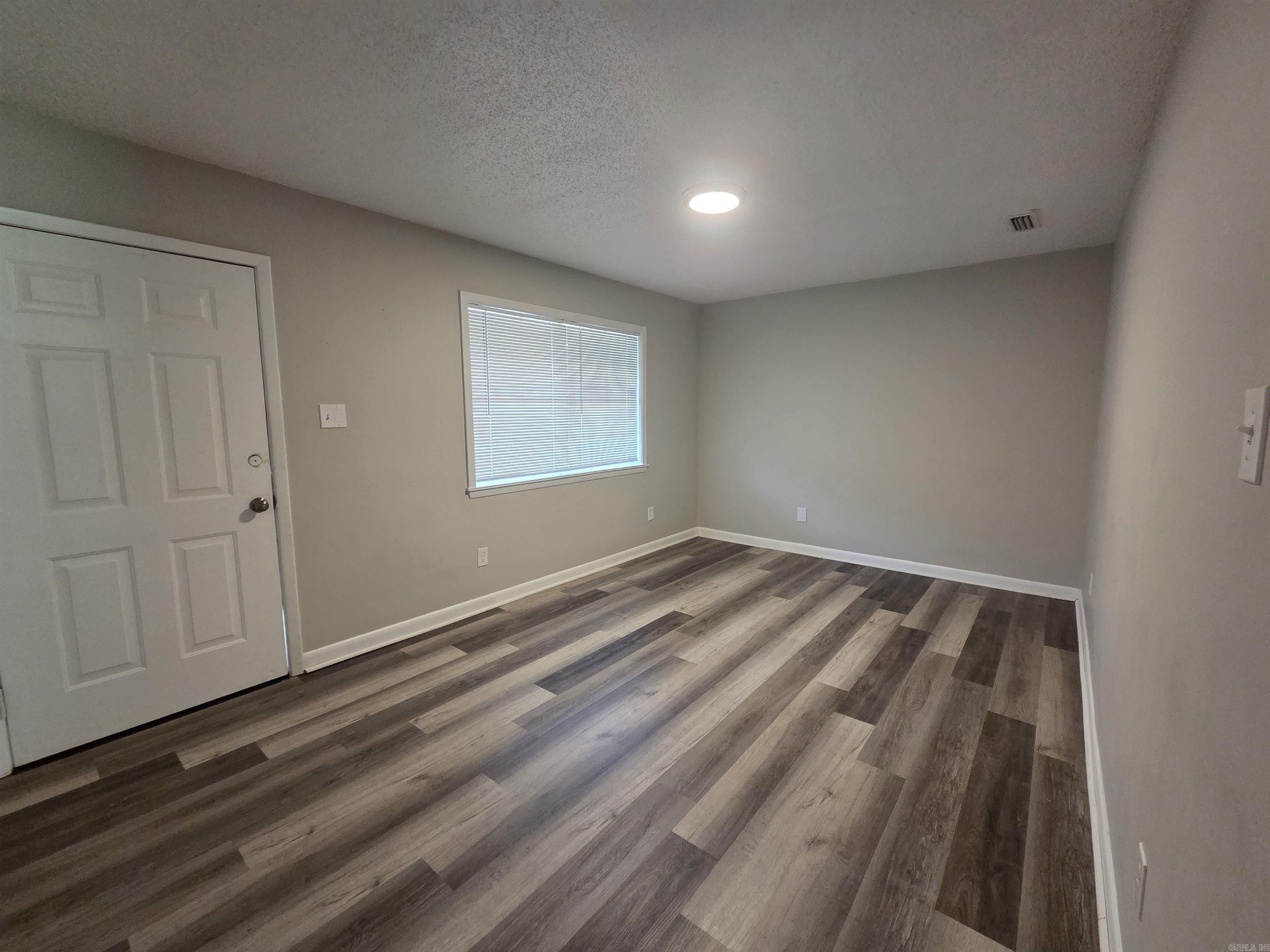 Rolling Acres - Residential Lease