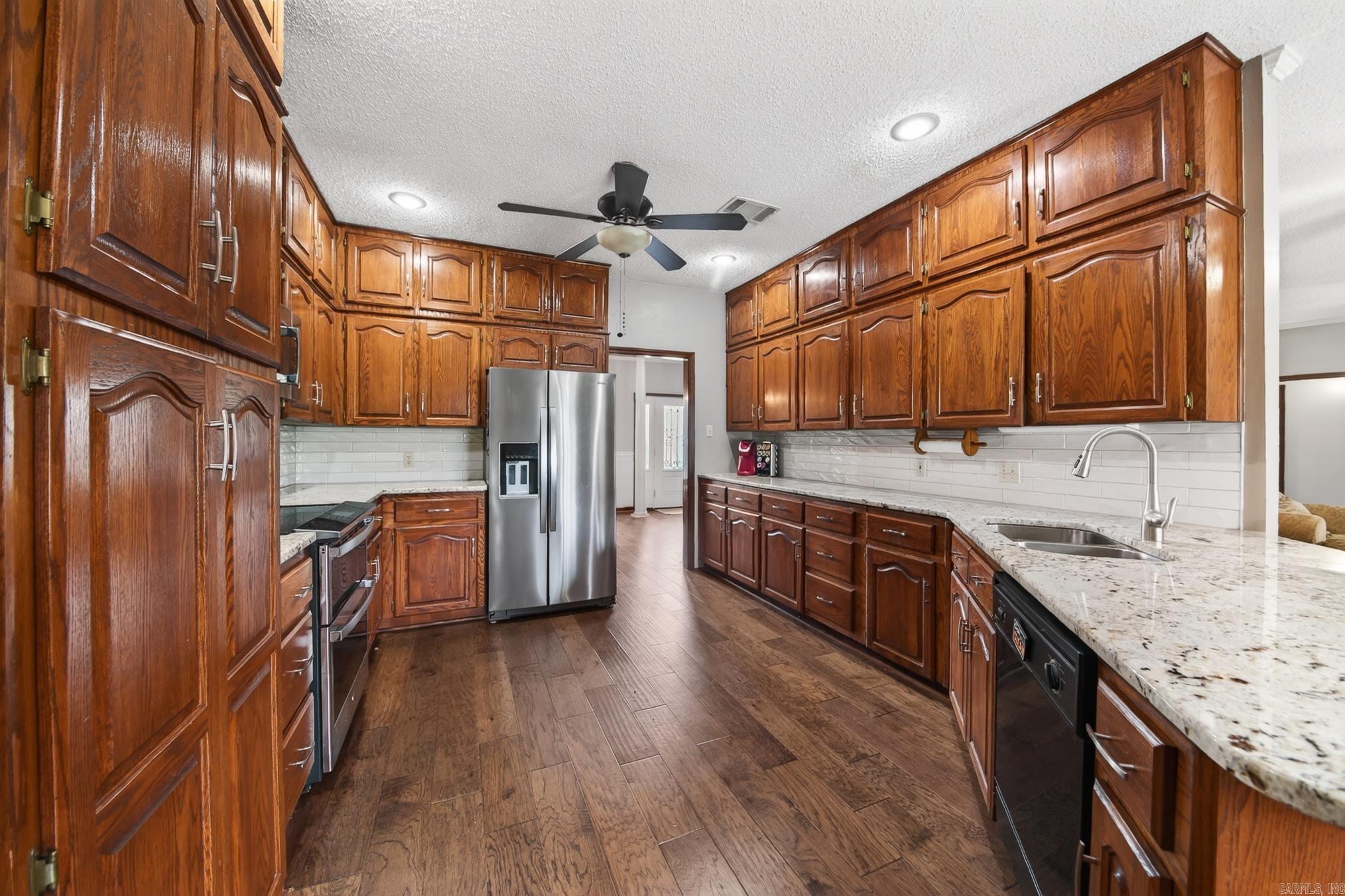 CASTLE HEIGHTS - Residential