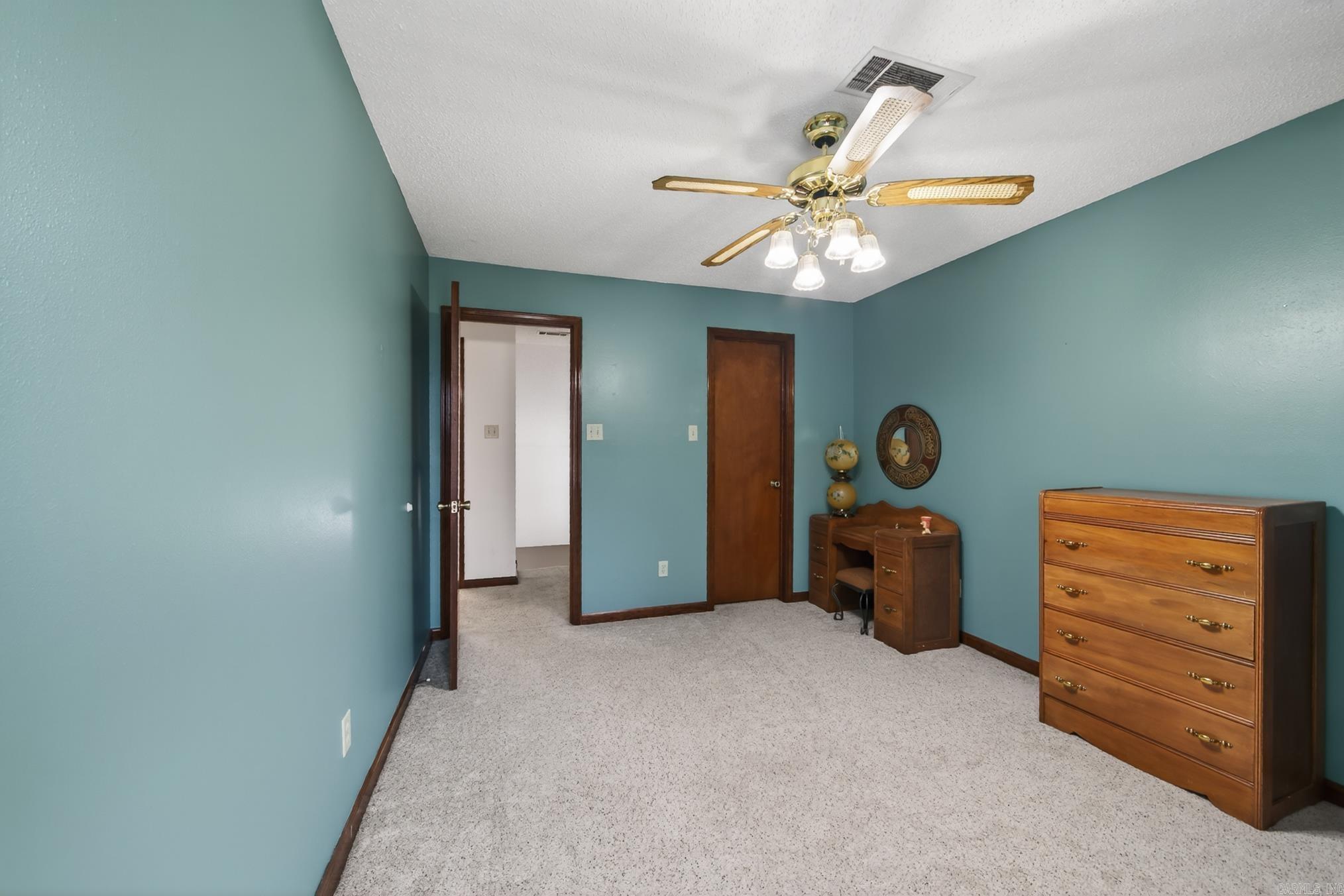 CASTLE HEIGHTS - Residential