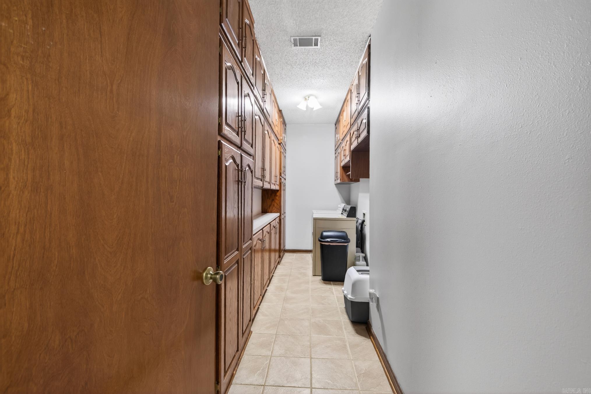 CASTLE HEIGHTS - Residential