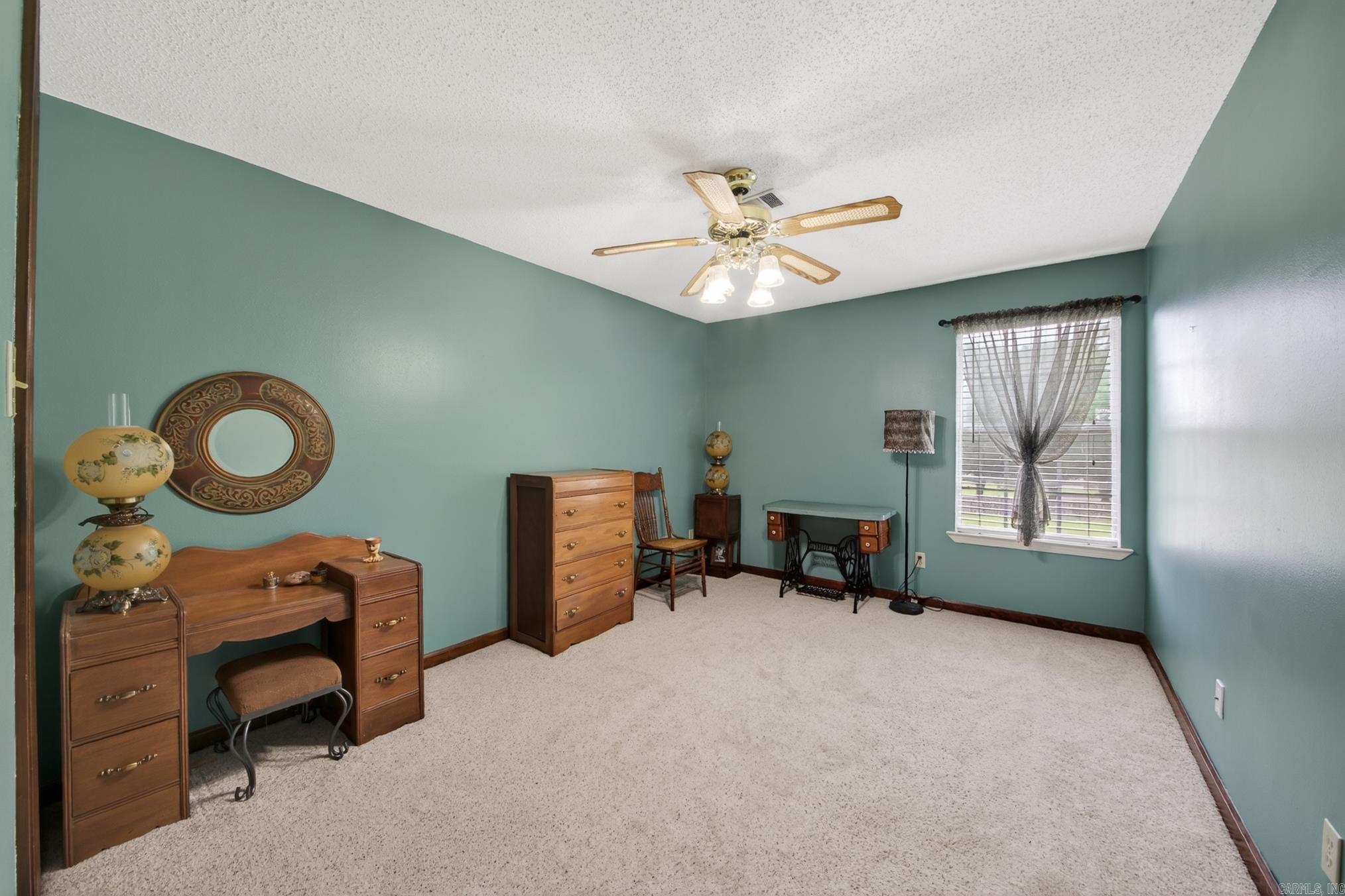 CASTLE HEIGHTS - Residential