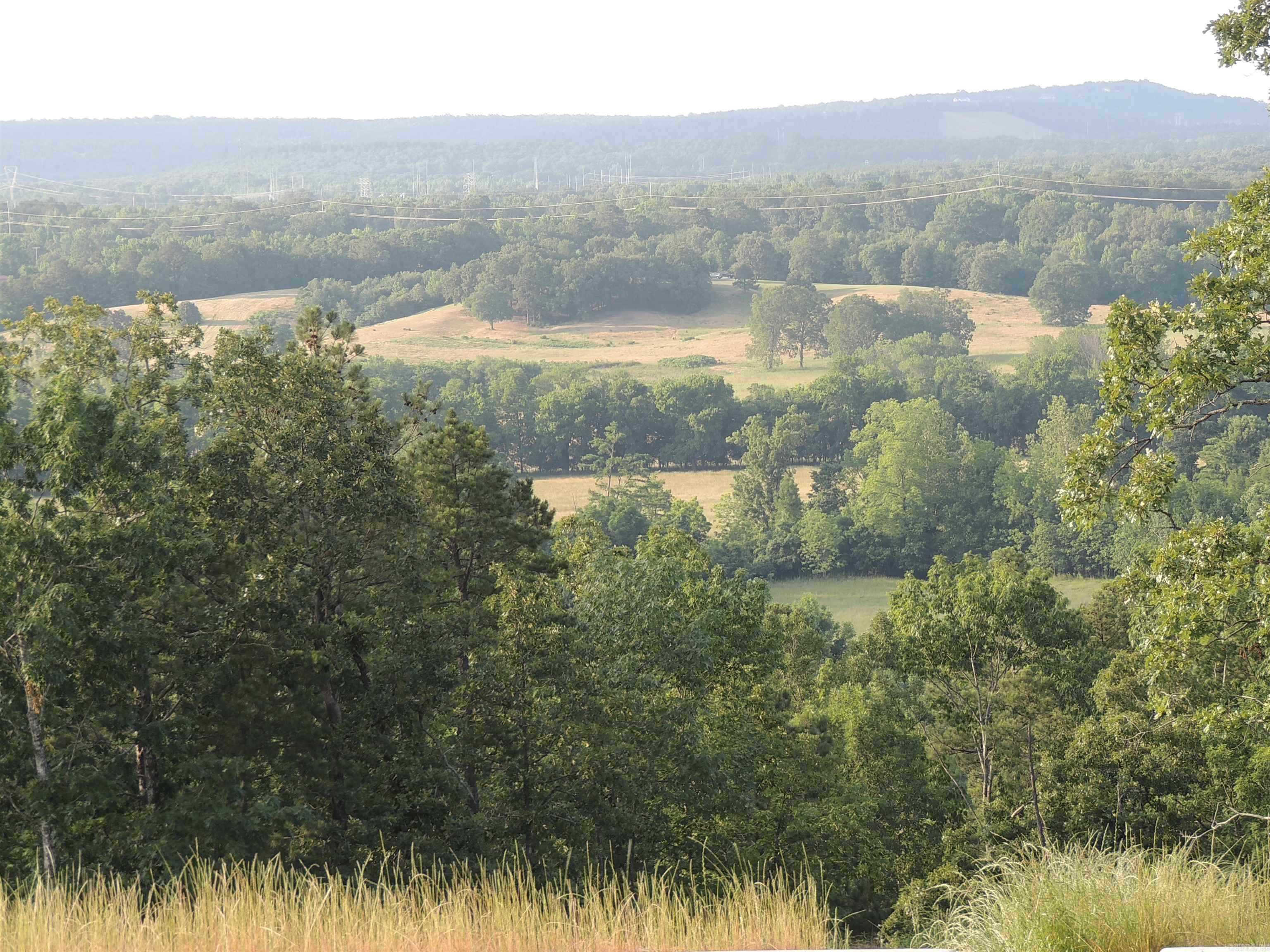 MOUNTAIN CREST ESTATES - Land