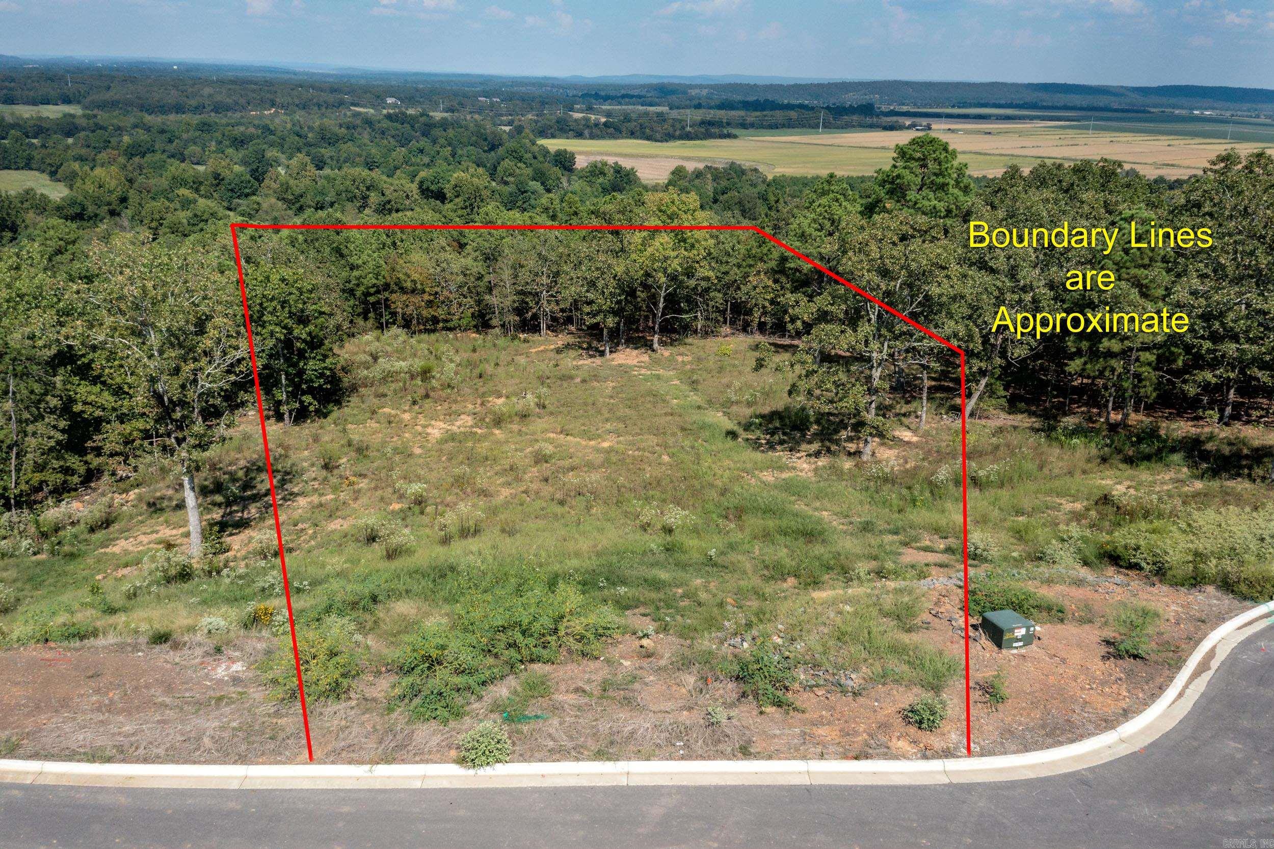 MOUNTAIN CREST ESTATES - Land