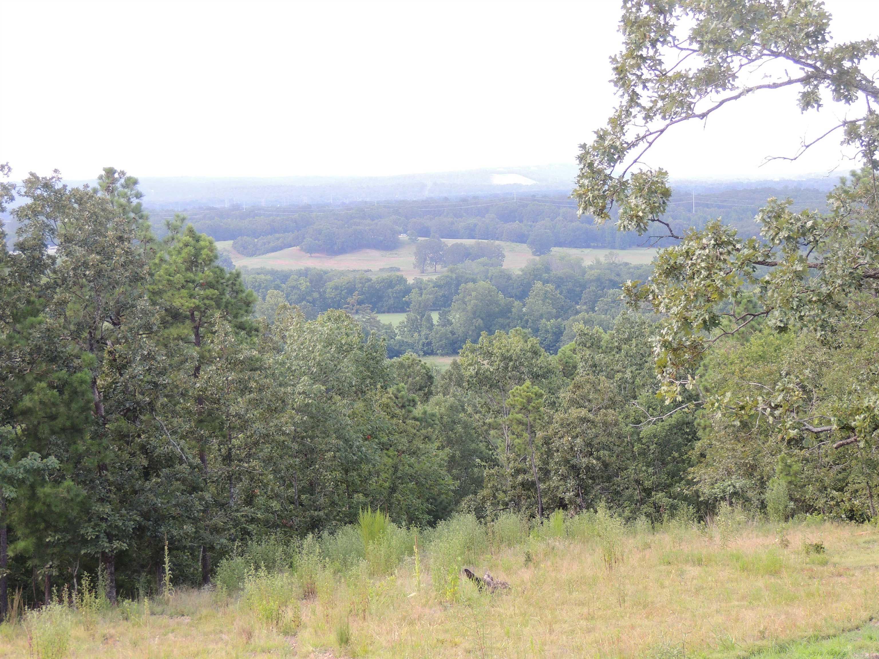 MOUNTAIN CREST ESTATES - Land