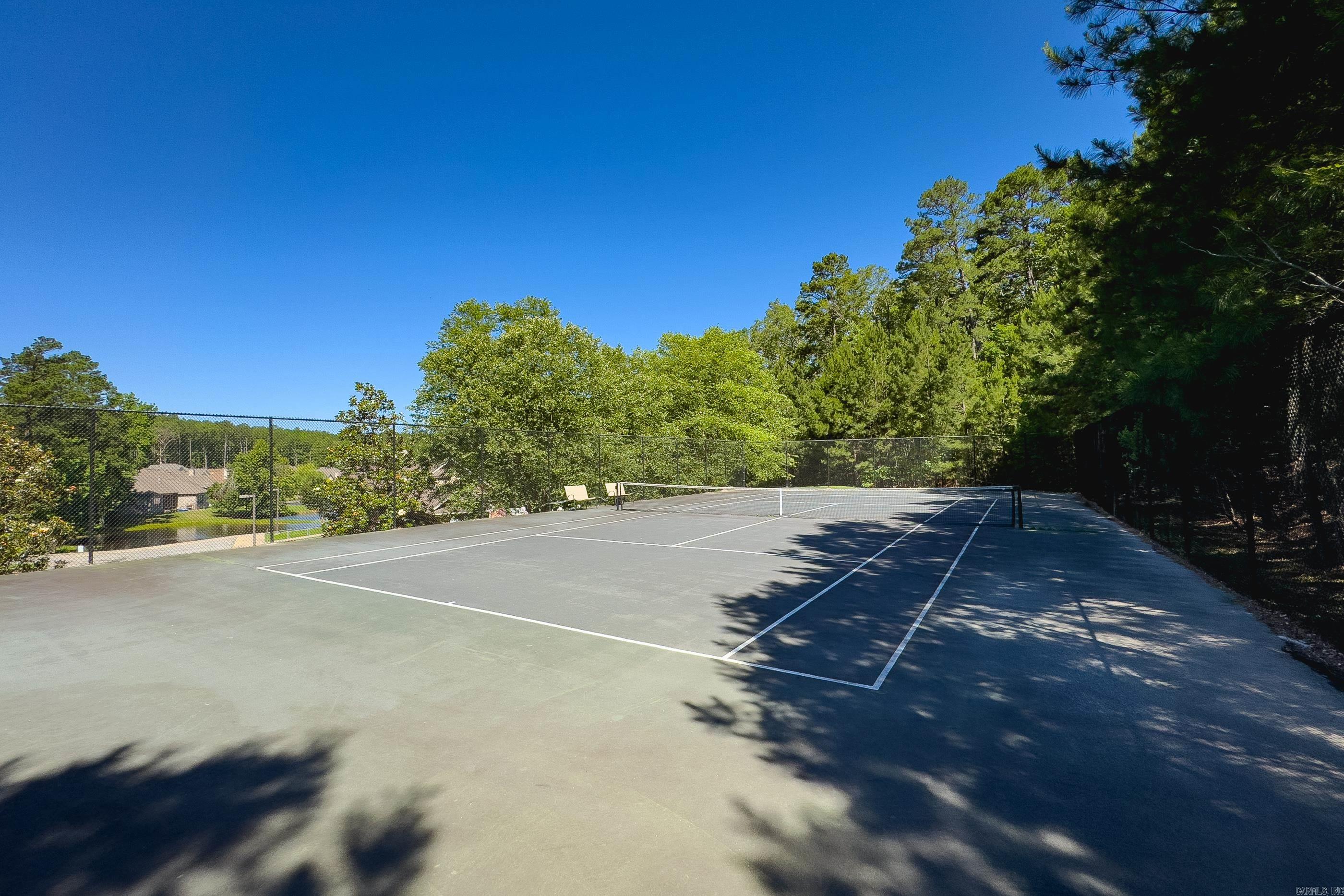 SIENNA LAKE - Residential