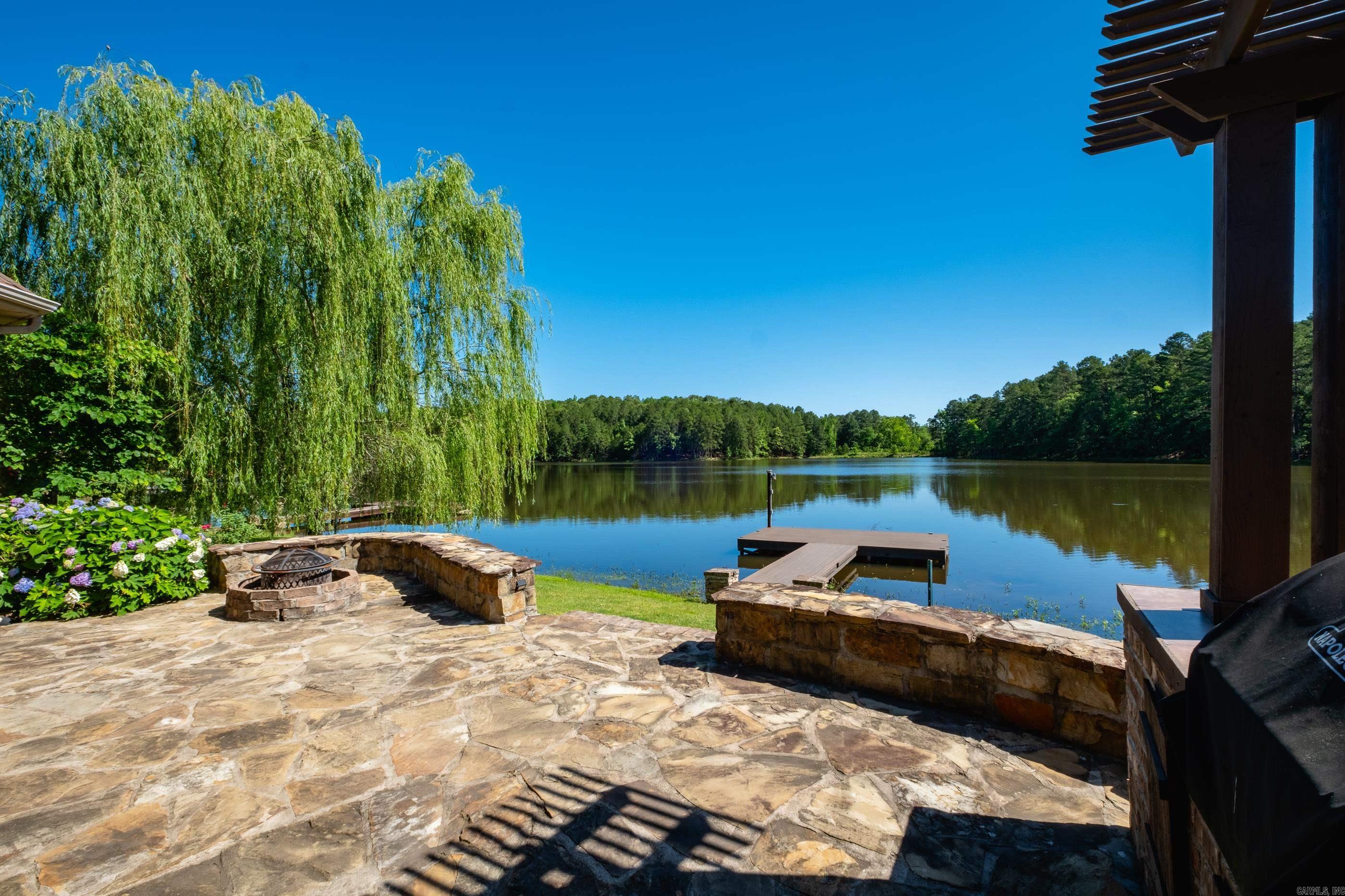 SIENNA LAKE - Residential