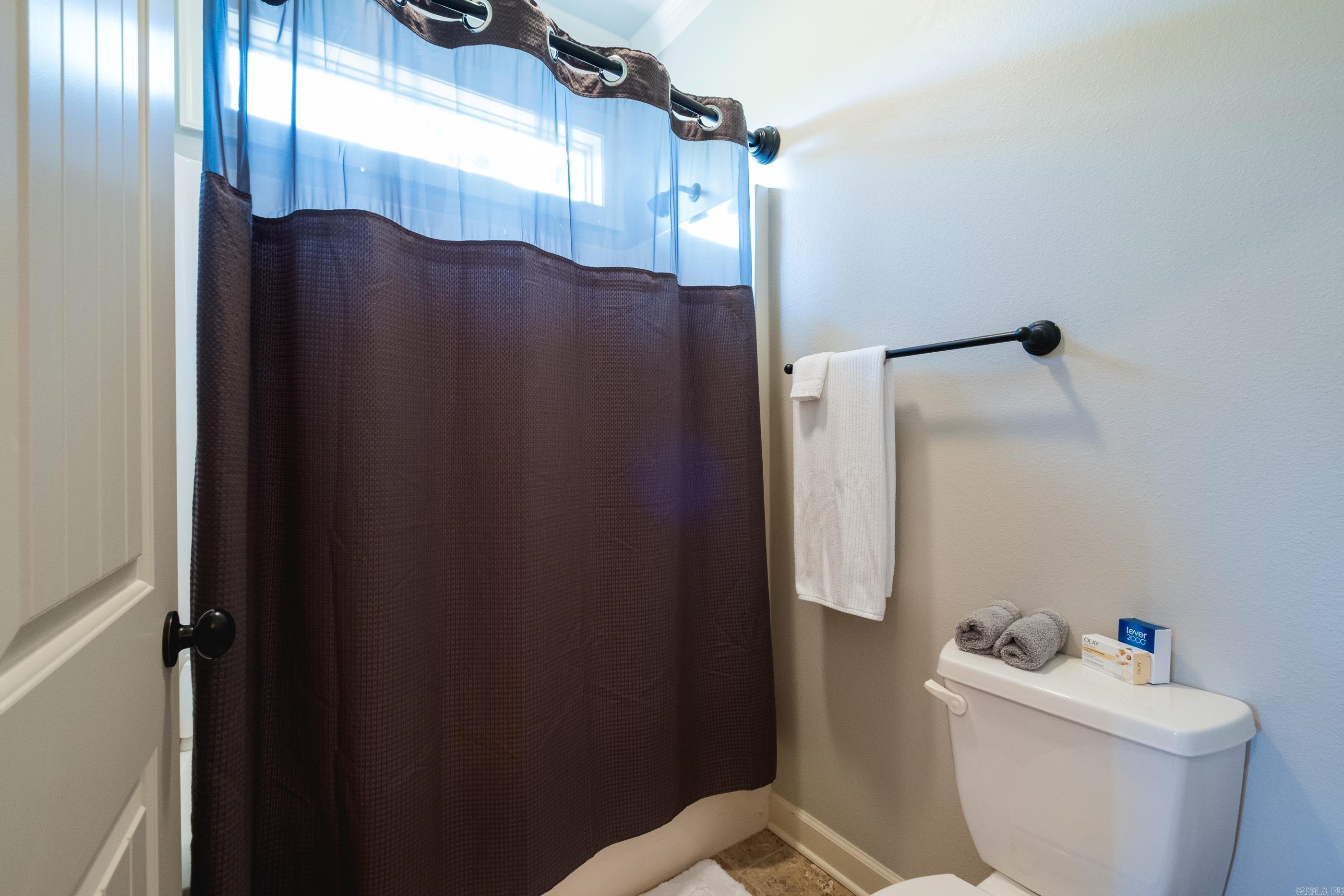 SIENNA LAKE - Residential