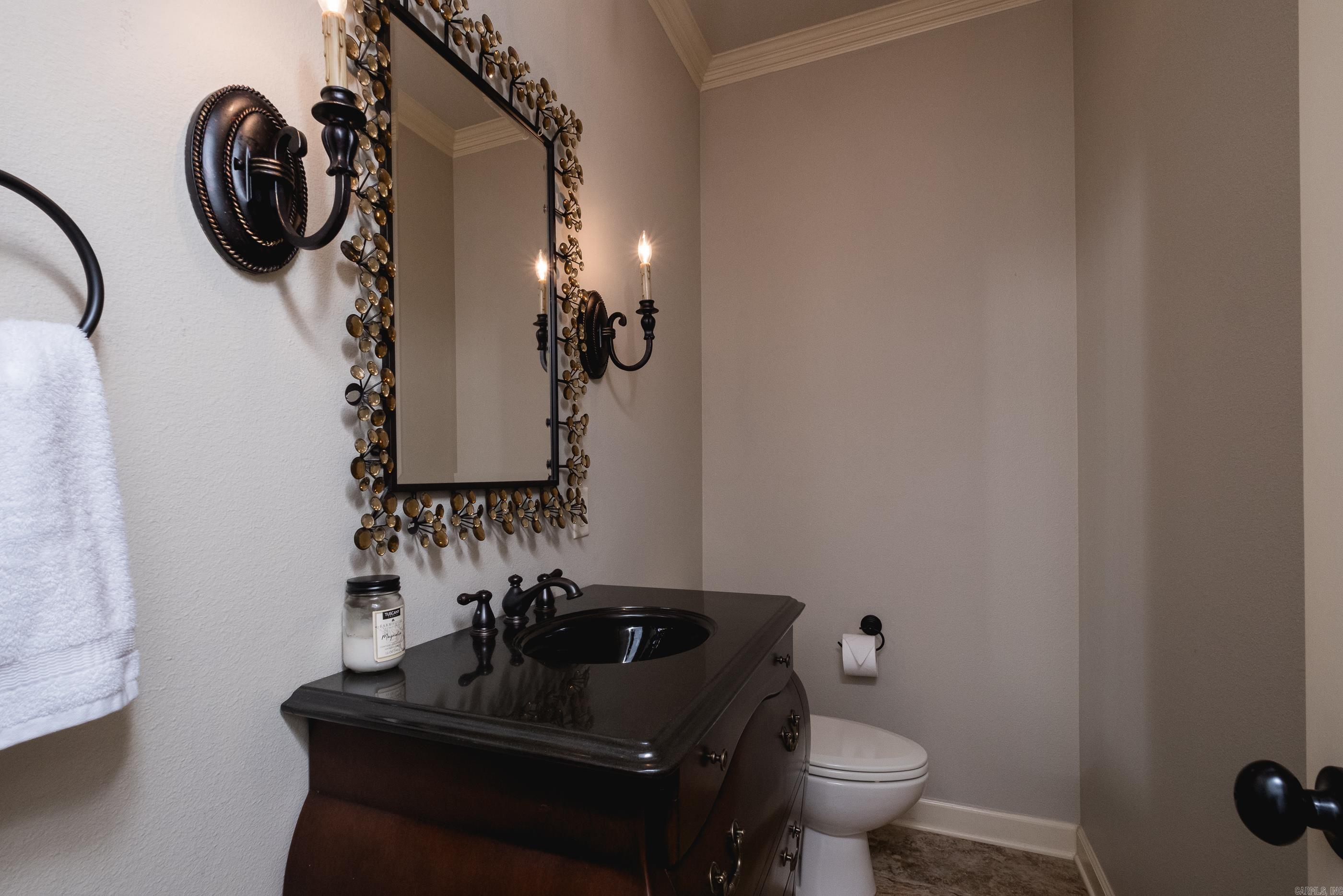 SIENNA LAKE - Residential