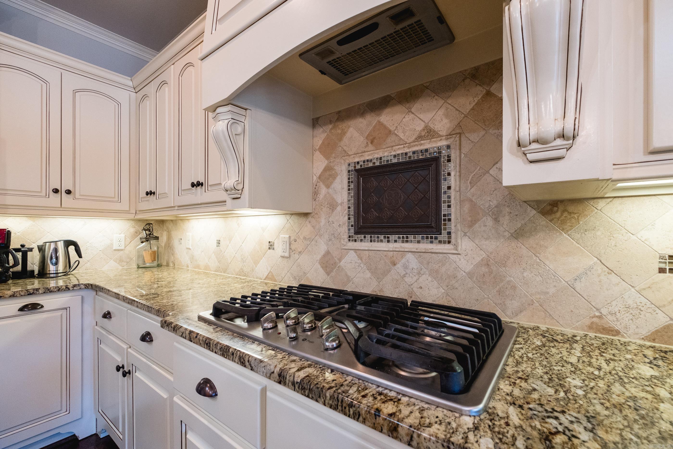 SIENNA LAKE - Residential