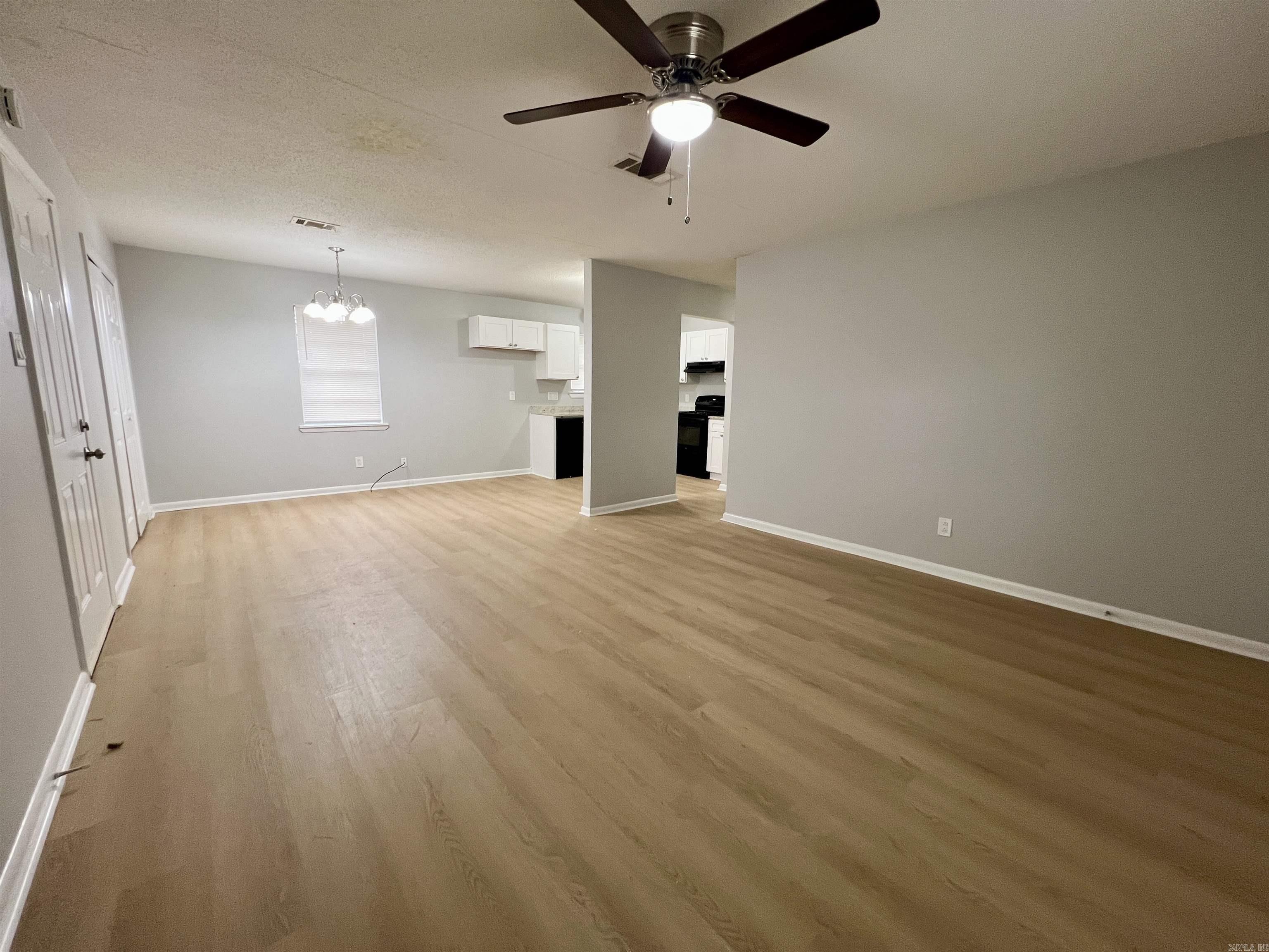 Hickman & Mcconnell - Residential Lease