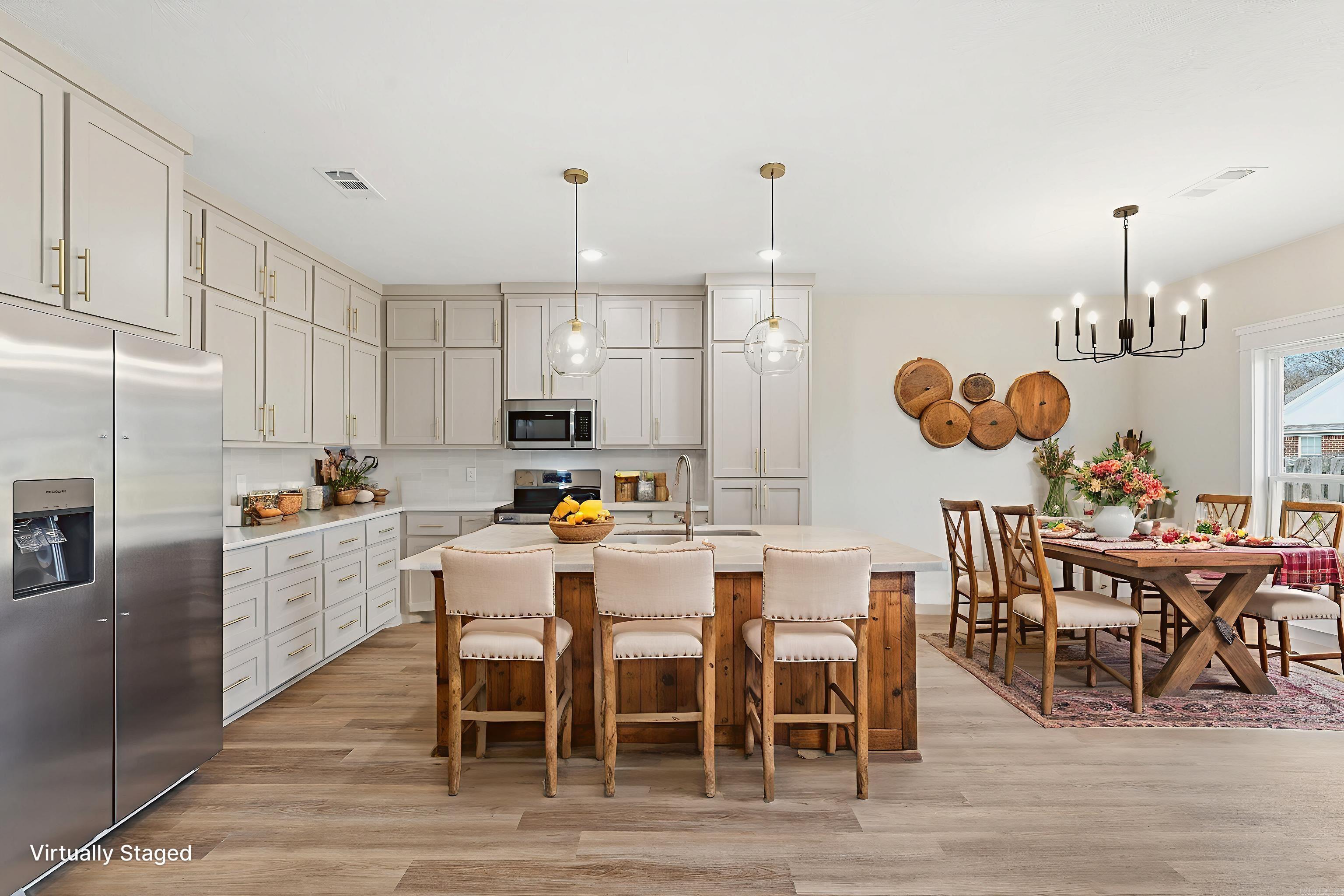 FREDERICK PLACE - Residential