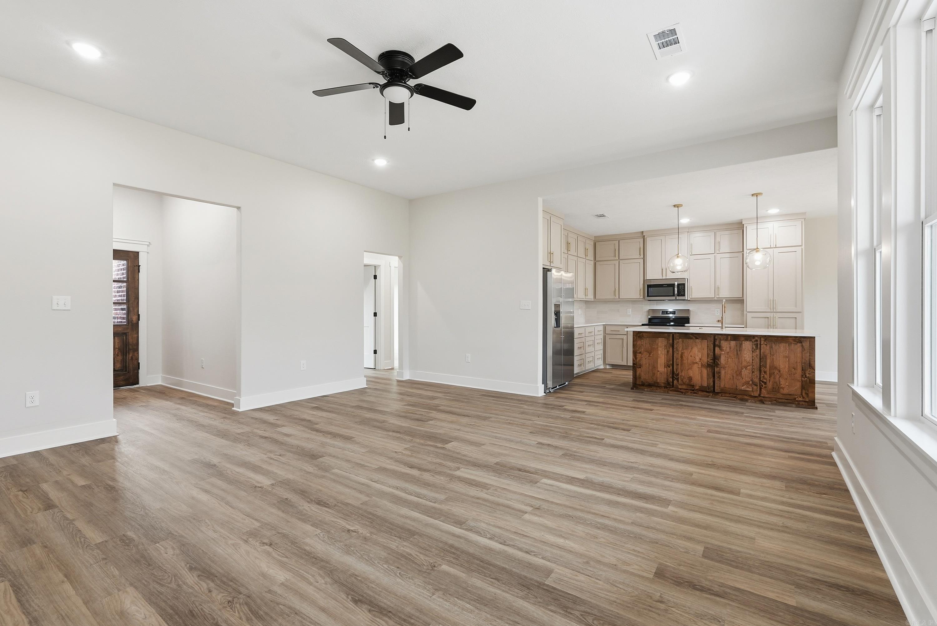 FREDERICK PLACE - Residential