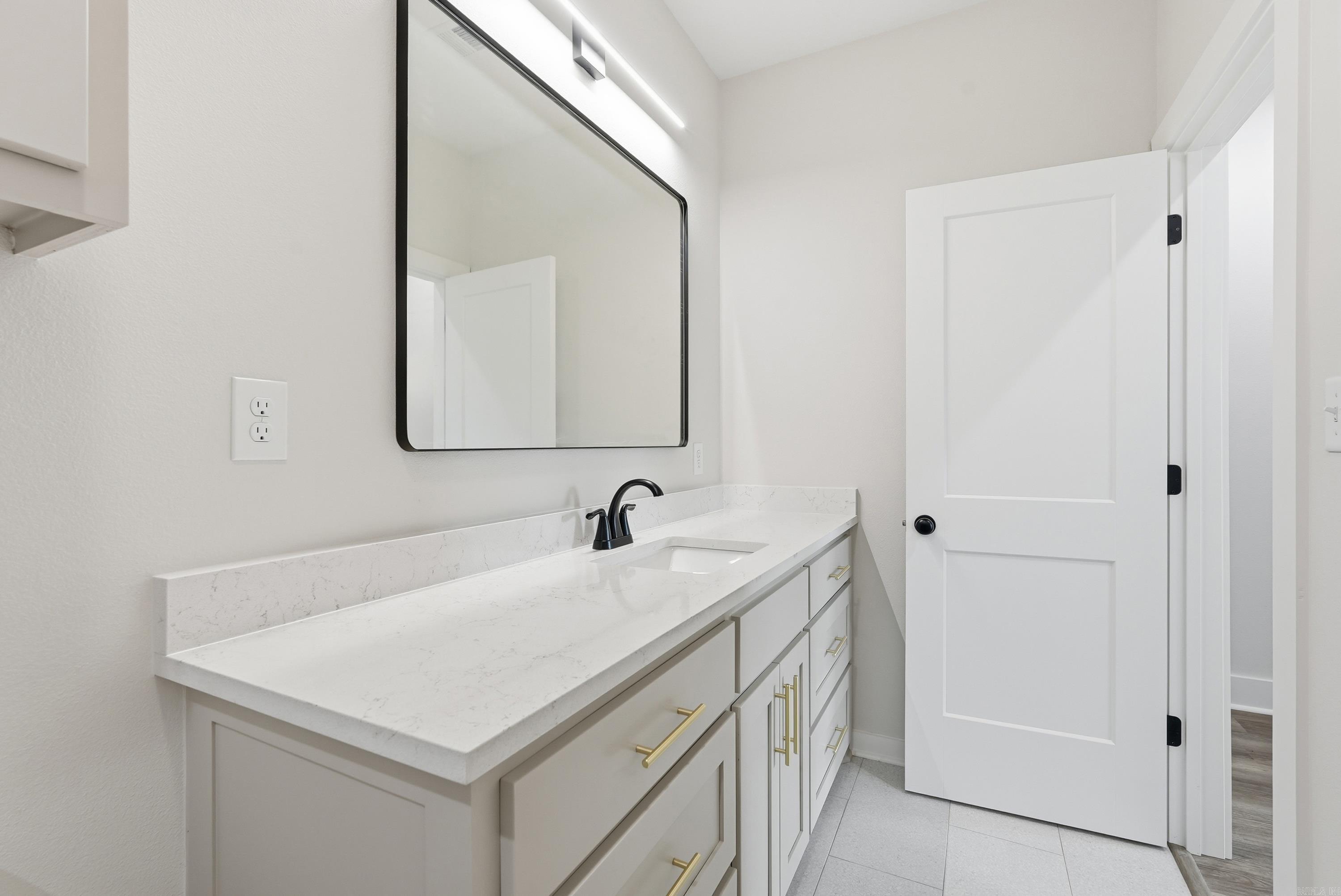 FREDERICK PLACE - Residential