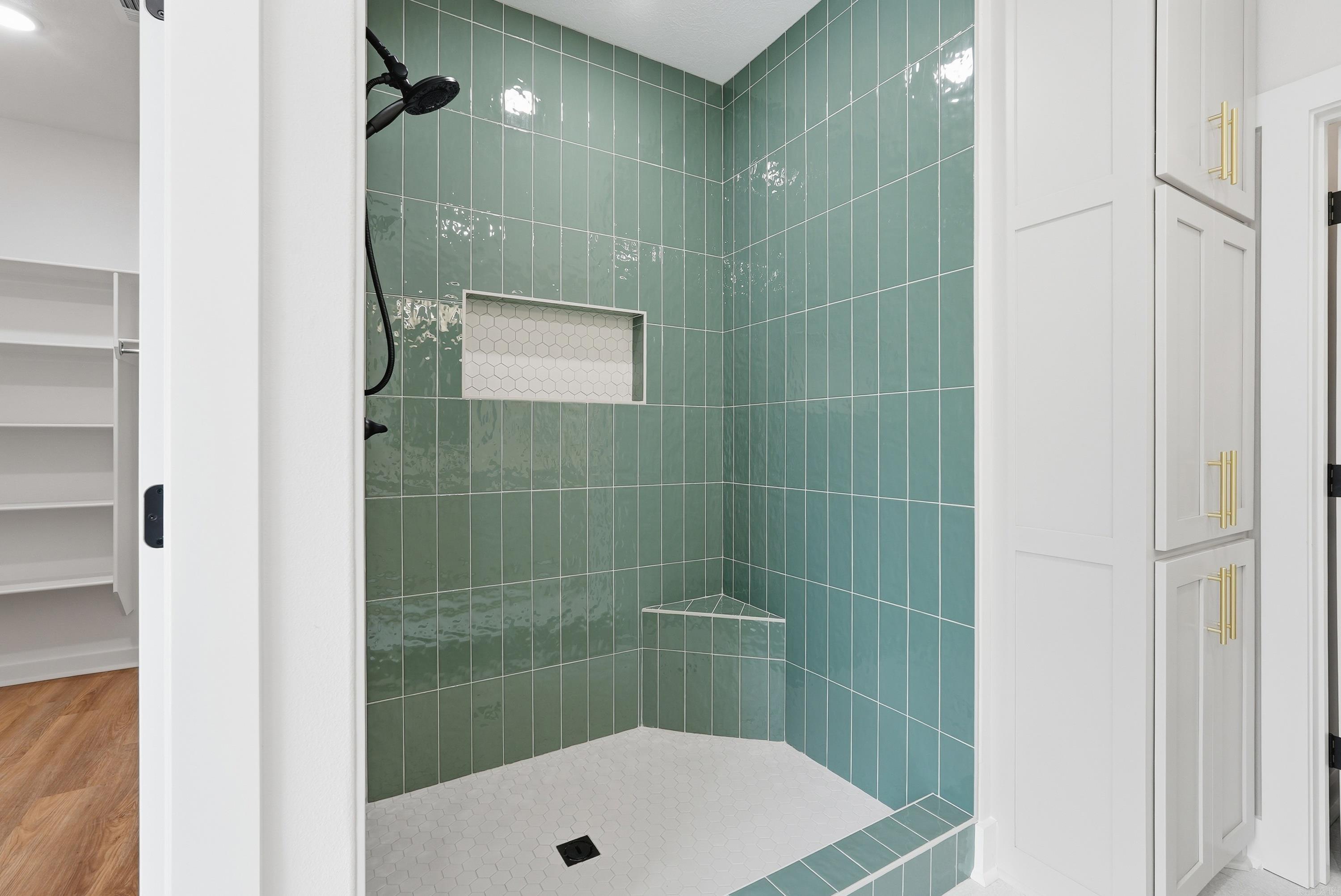 FREDERICK PLACE - Residential