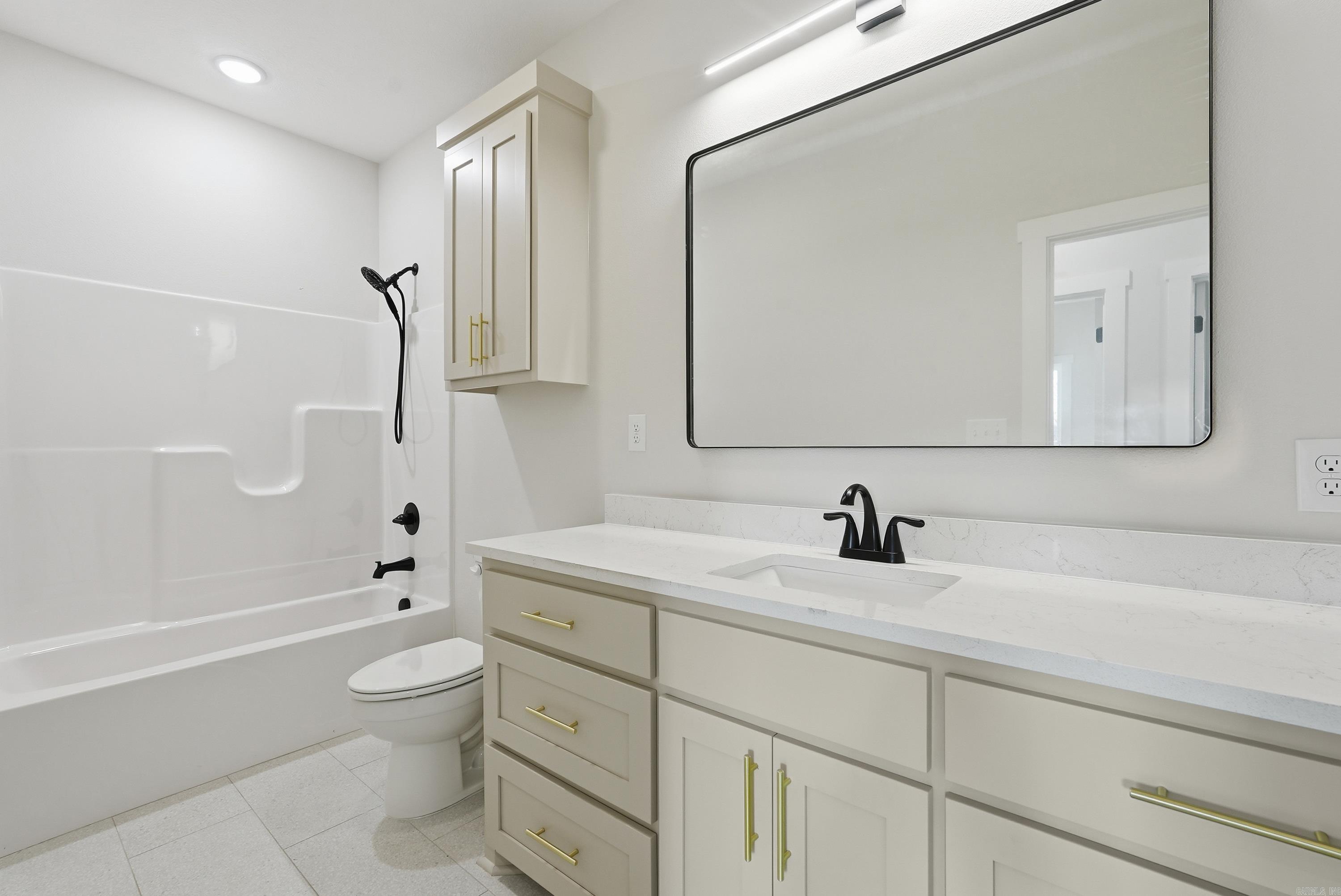 FREDERICK PLACE - Residential