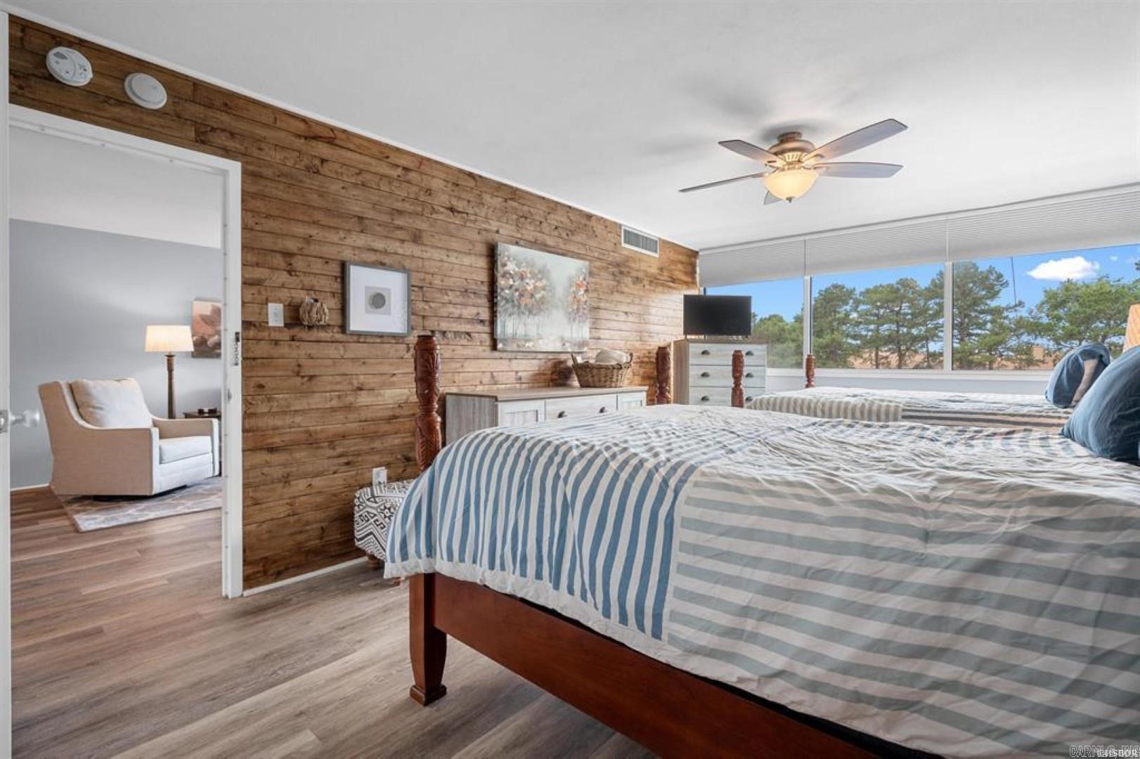 BEACON MANOR HPR - Residential