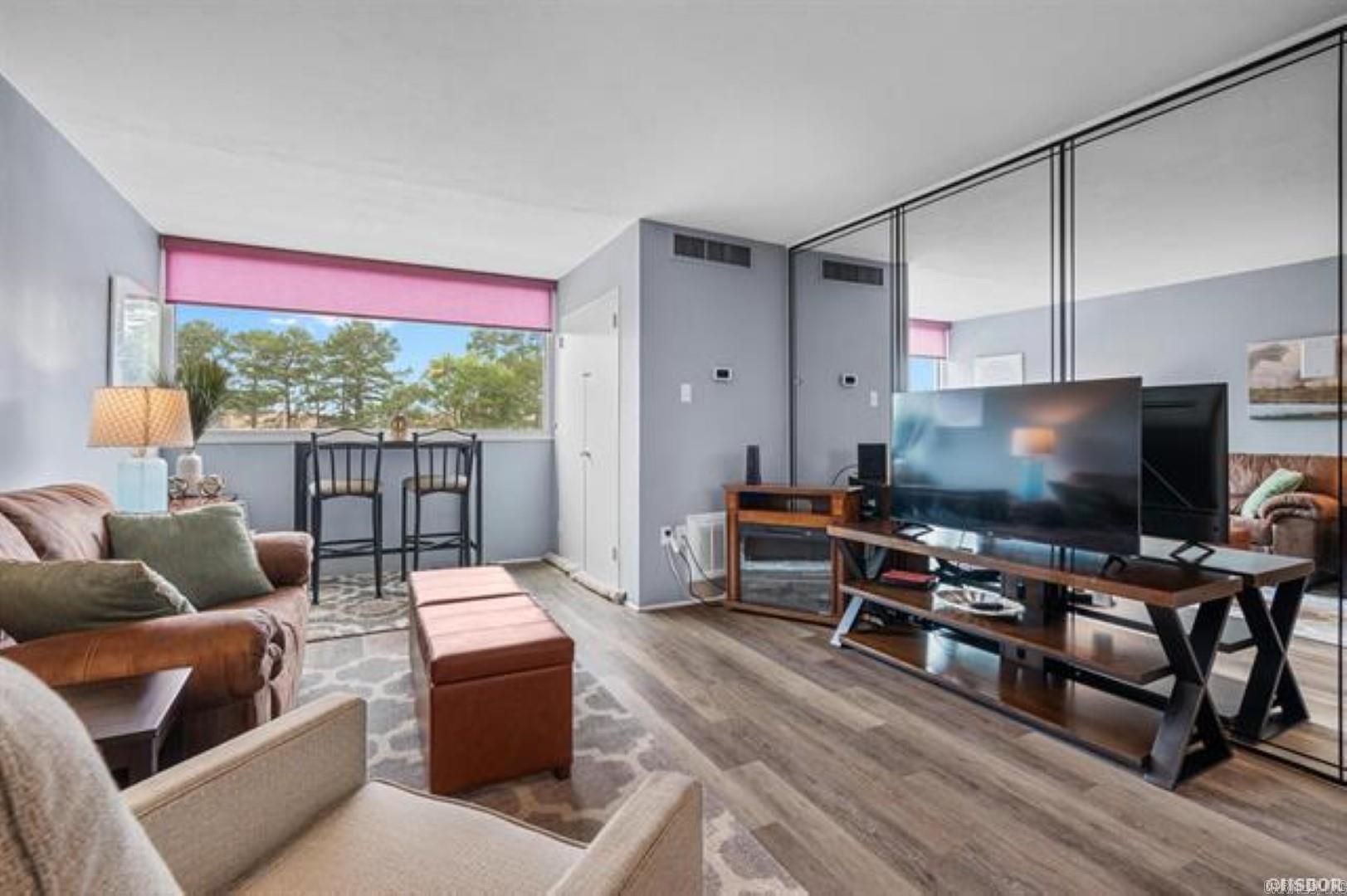 BEACON MANOR HPR - Residential