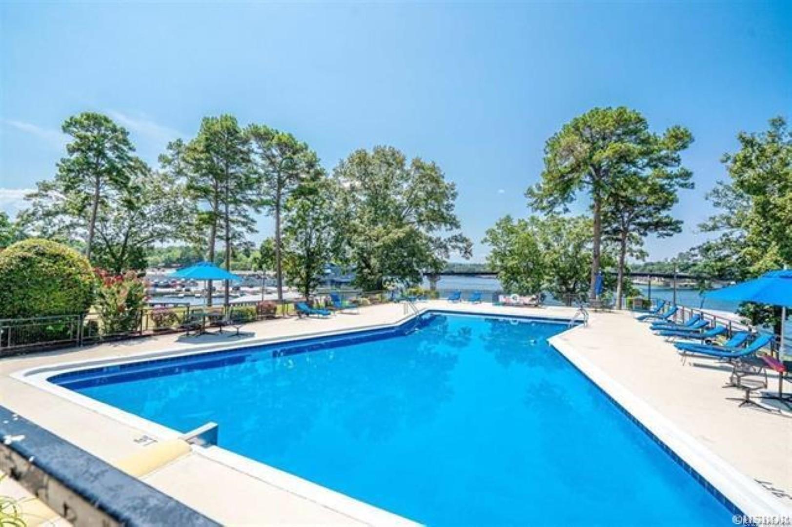 BEACON MANOR HPR - Residential