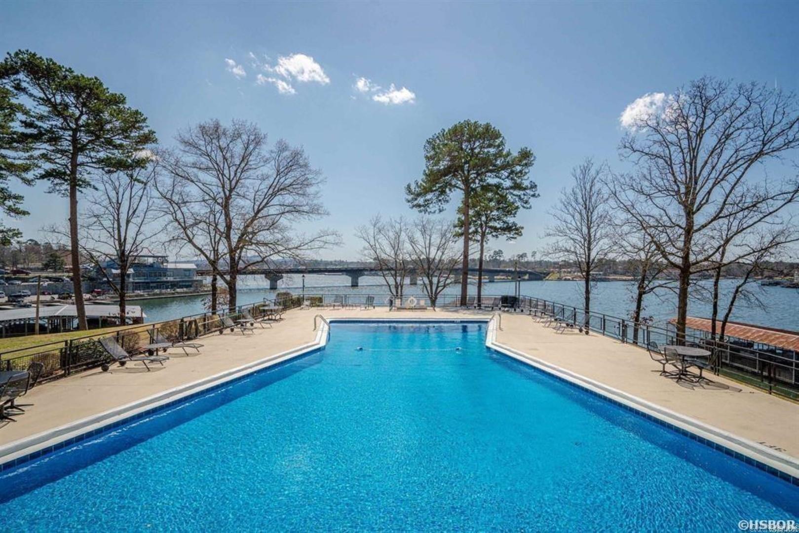 BEACON MANOR HPR - Residential