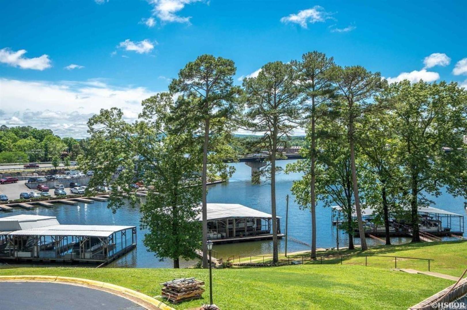 BEACON MANOR HPR - Residential