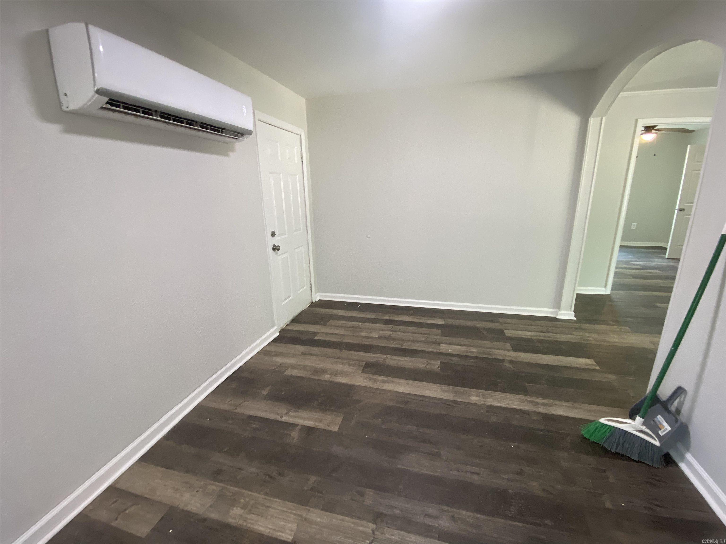 JP Seaton 2nd - Residential