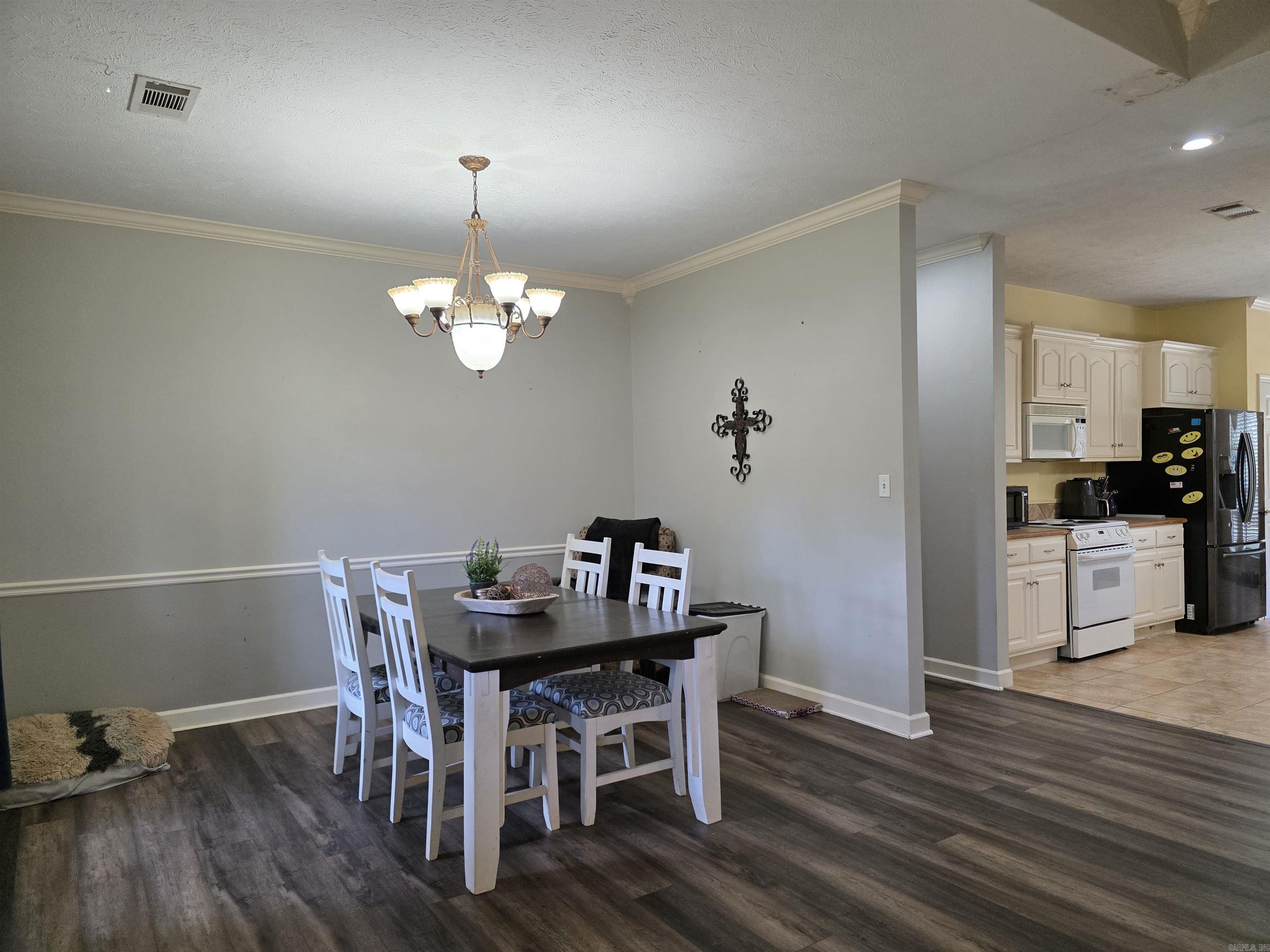 Magness Creek - Residential