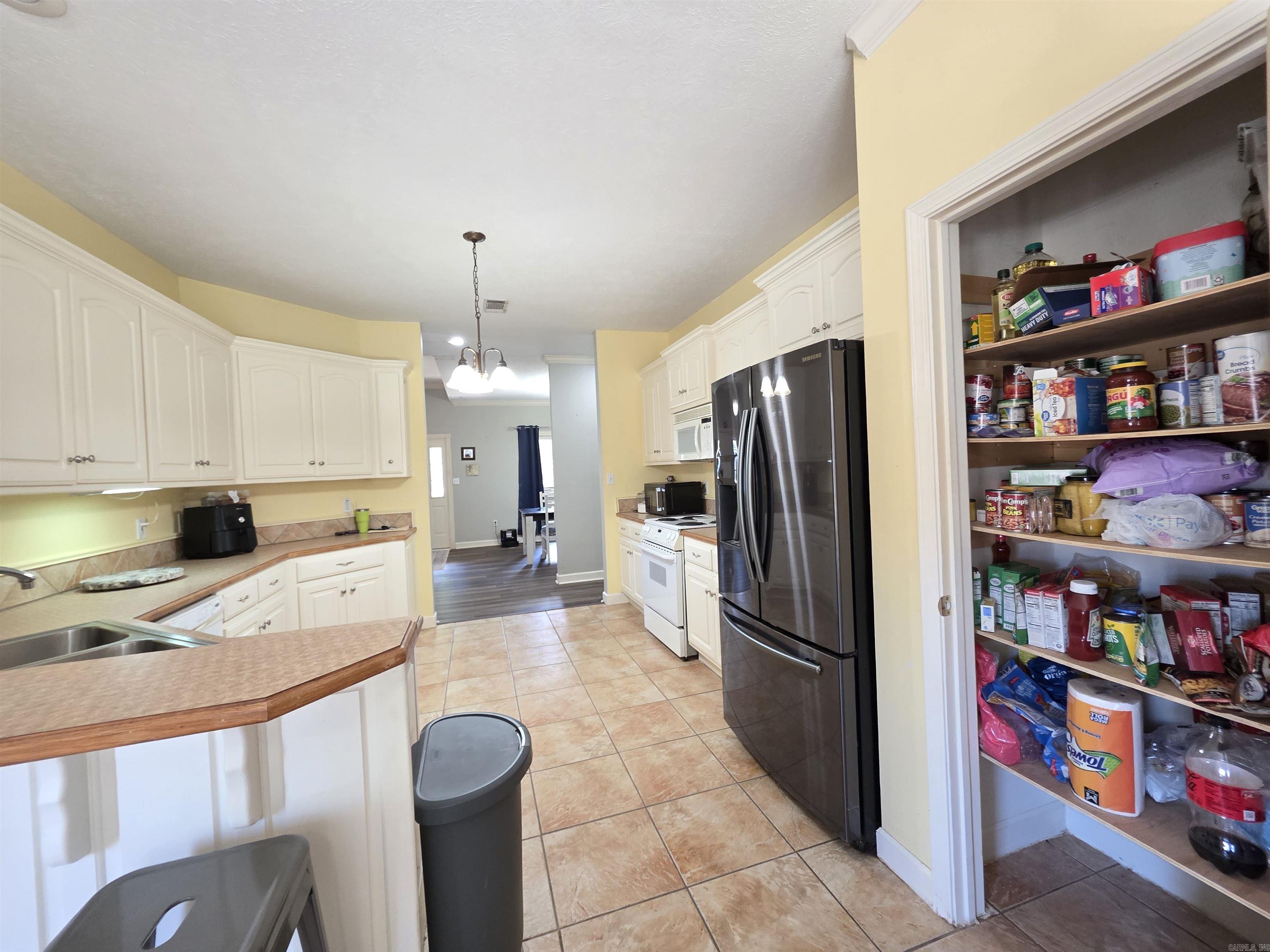 Magness Creek - Residential