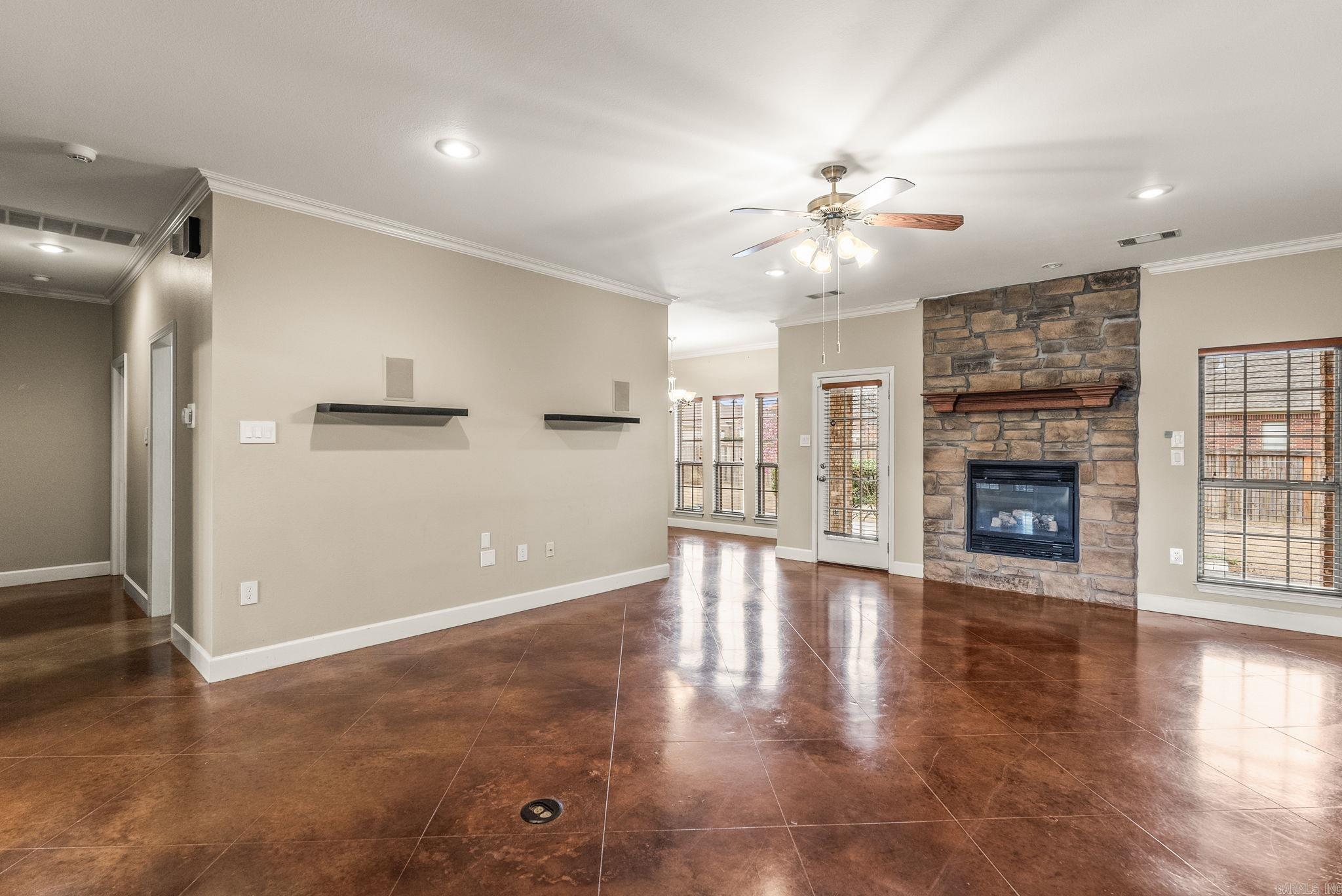 SOUTHWIND - Residential