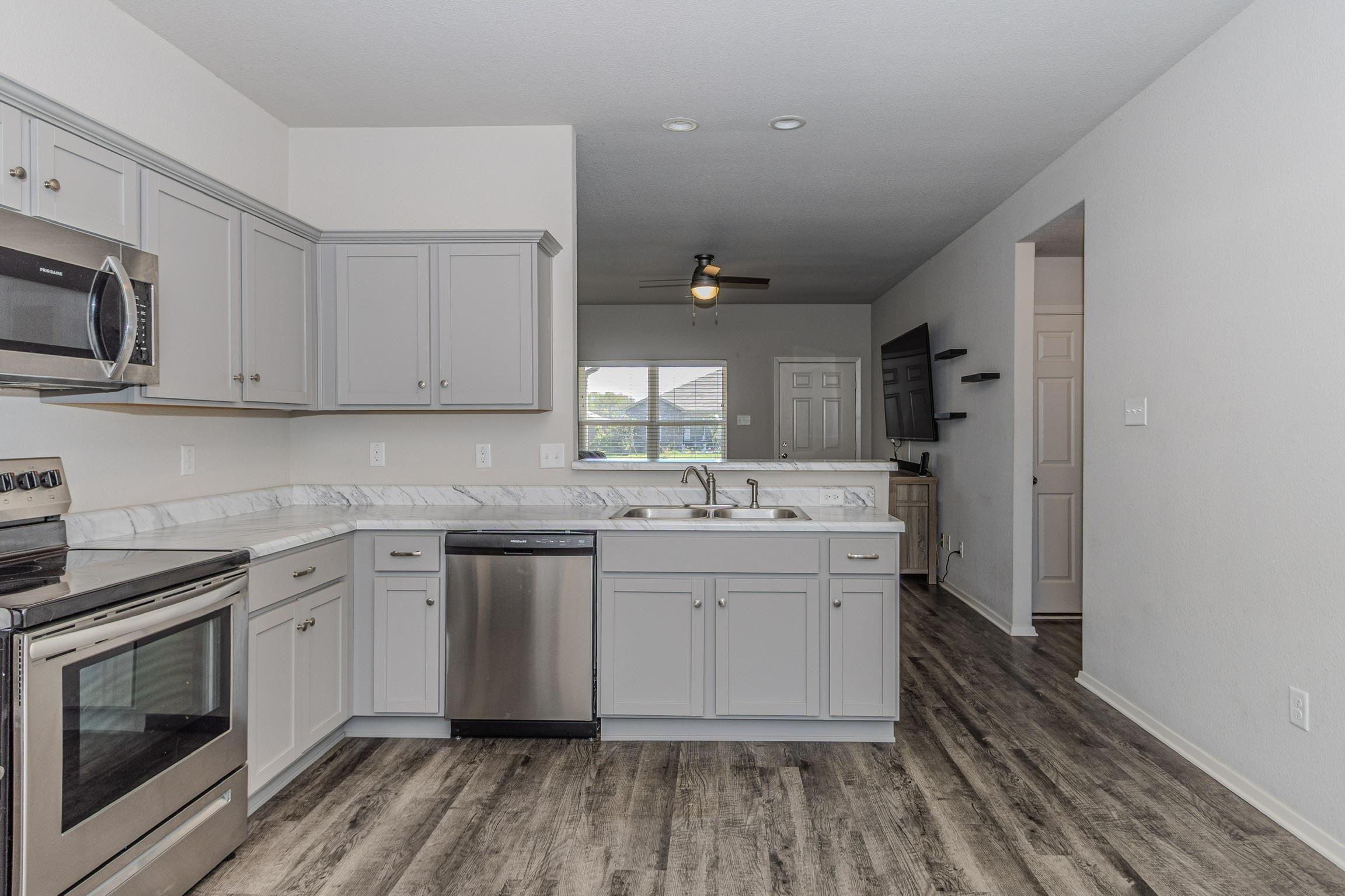 BROOKLAND HILLS - Residential