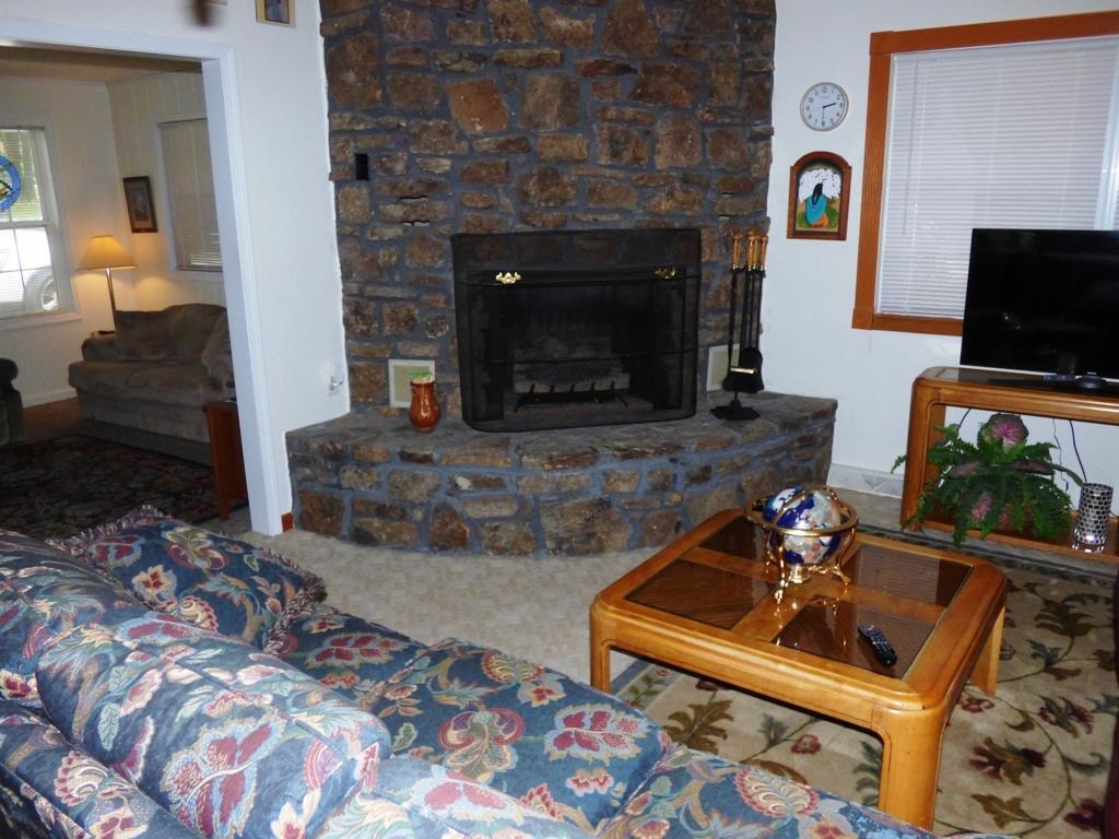 Crow 2nd - Residential