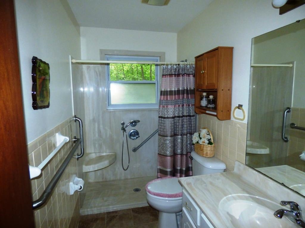 Crow 2nd - Residential