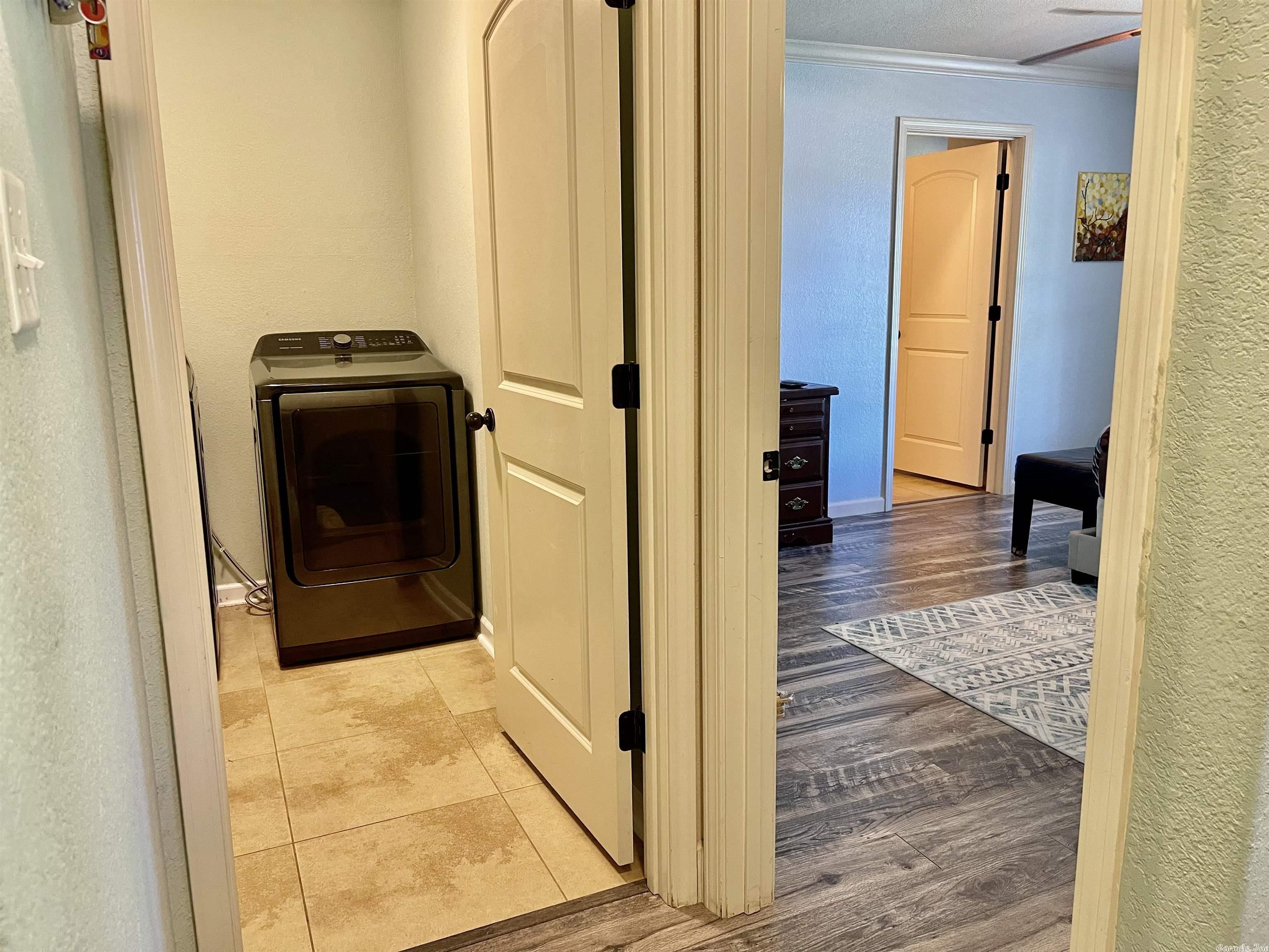 NORTH HAVEN - Residential