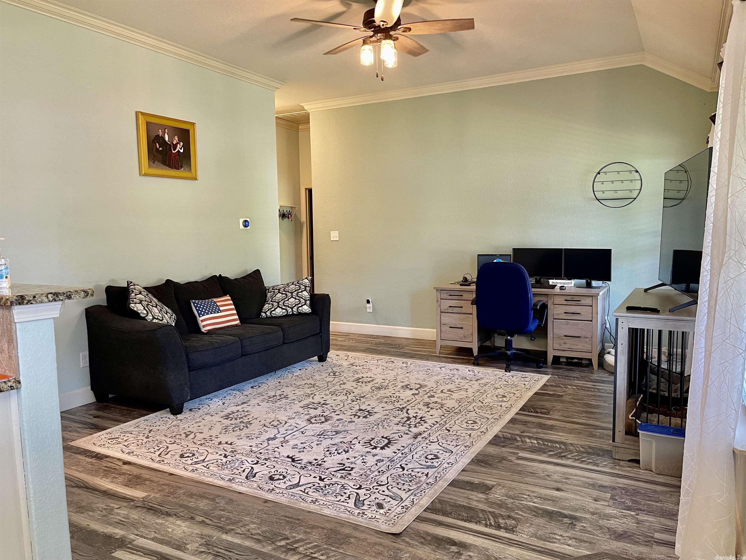 NORTH HAVEN - Residential