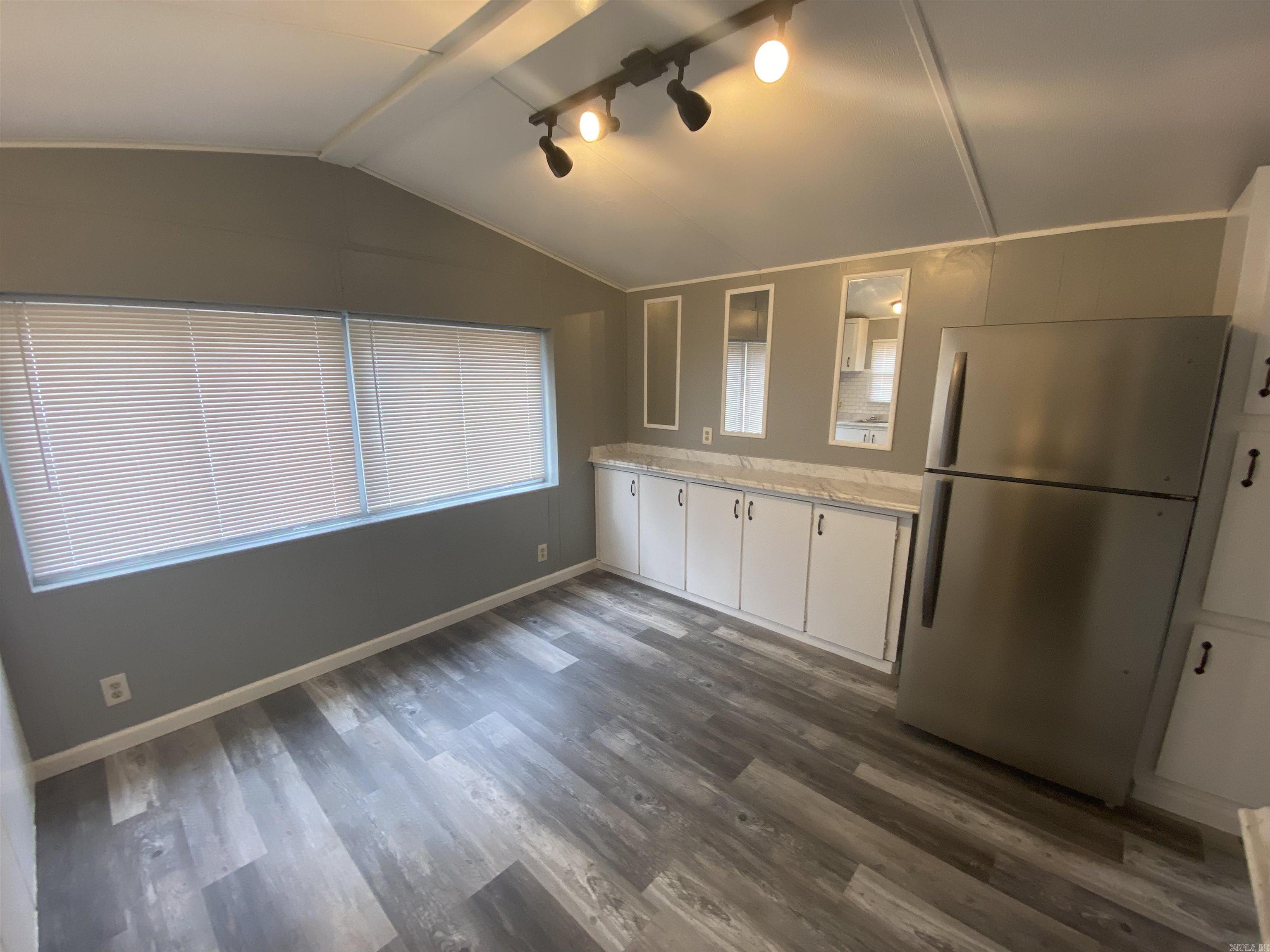 Not in Subdivision - Residential Lease