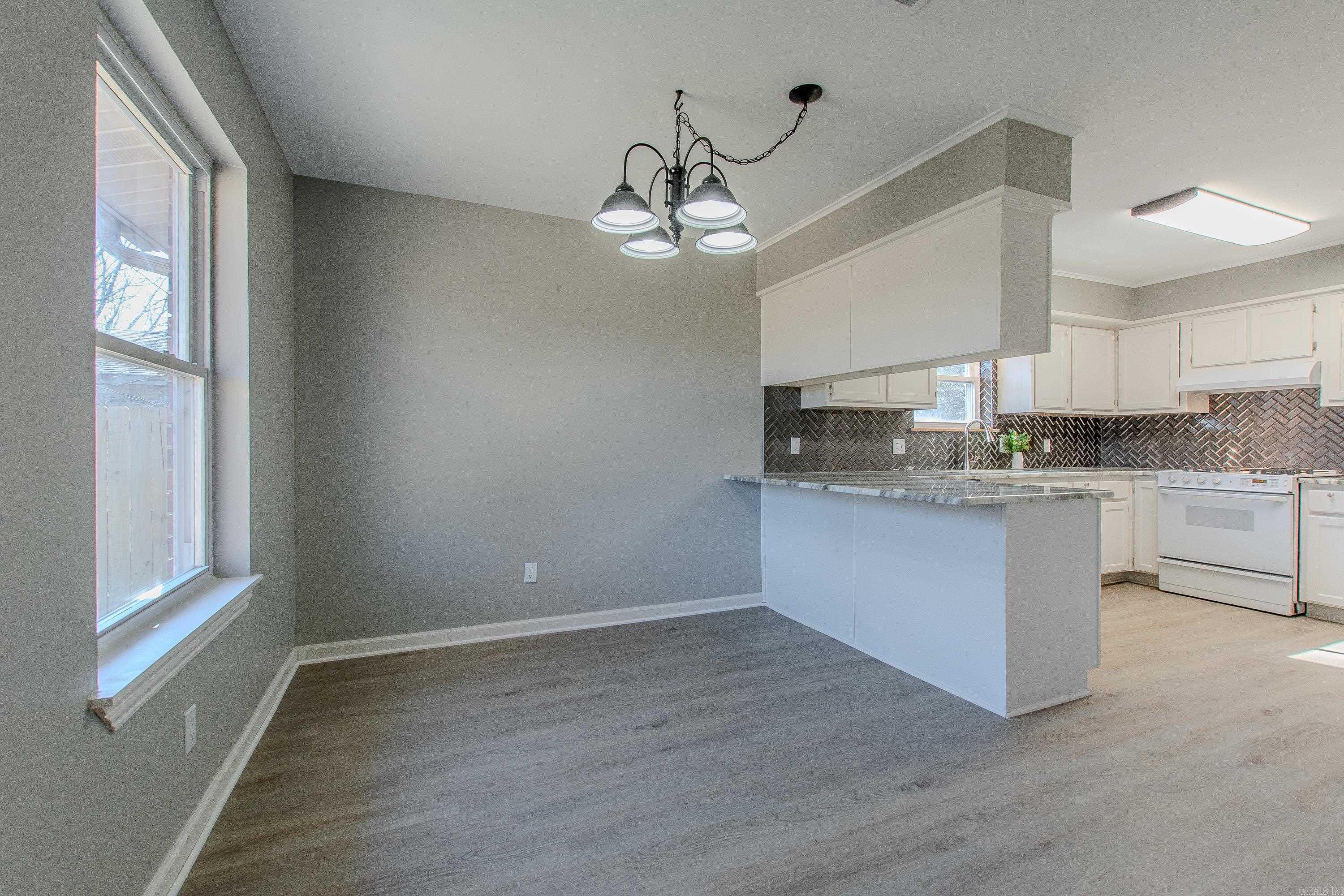 CREEKDALE - Residential