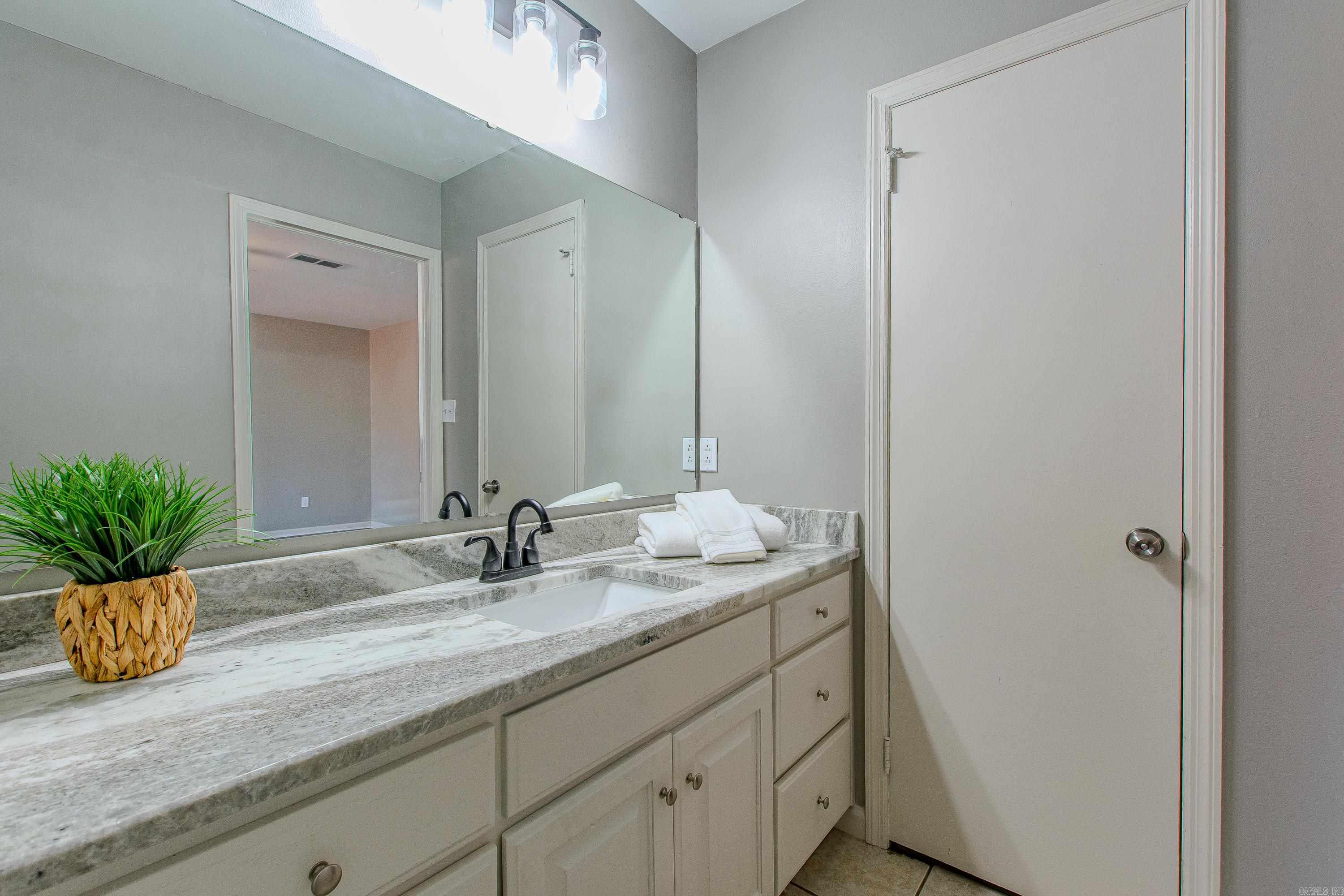 CREEKDALE - Residential