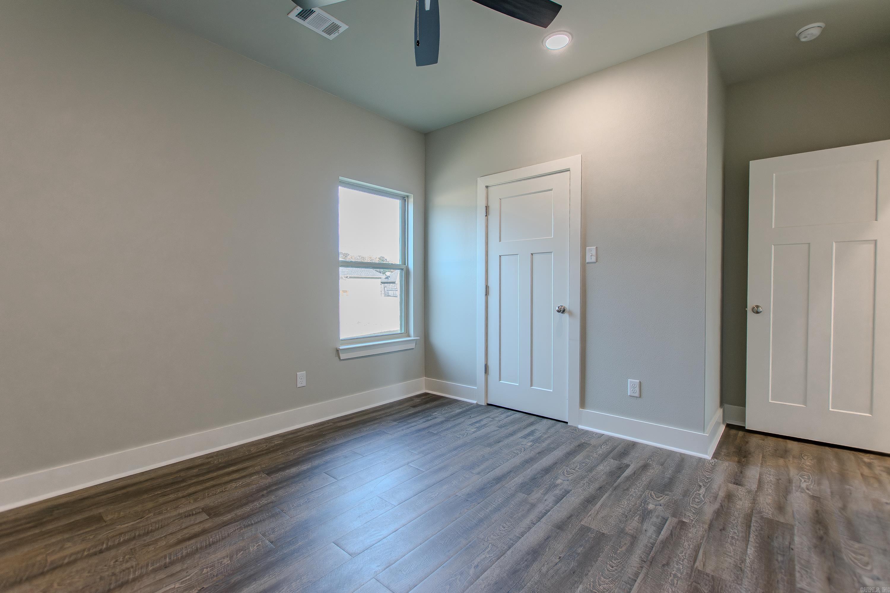 CYPRESS VALLEY - Residential